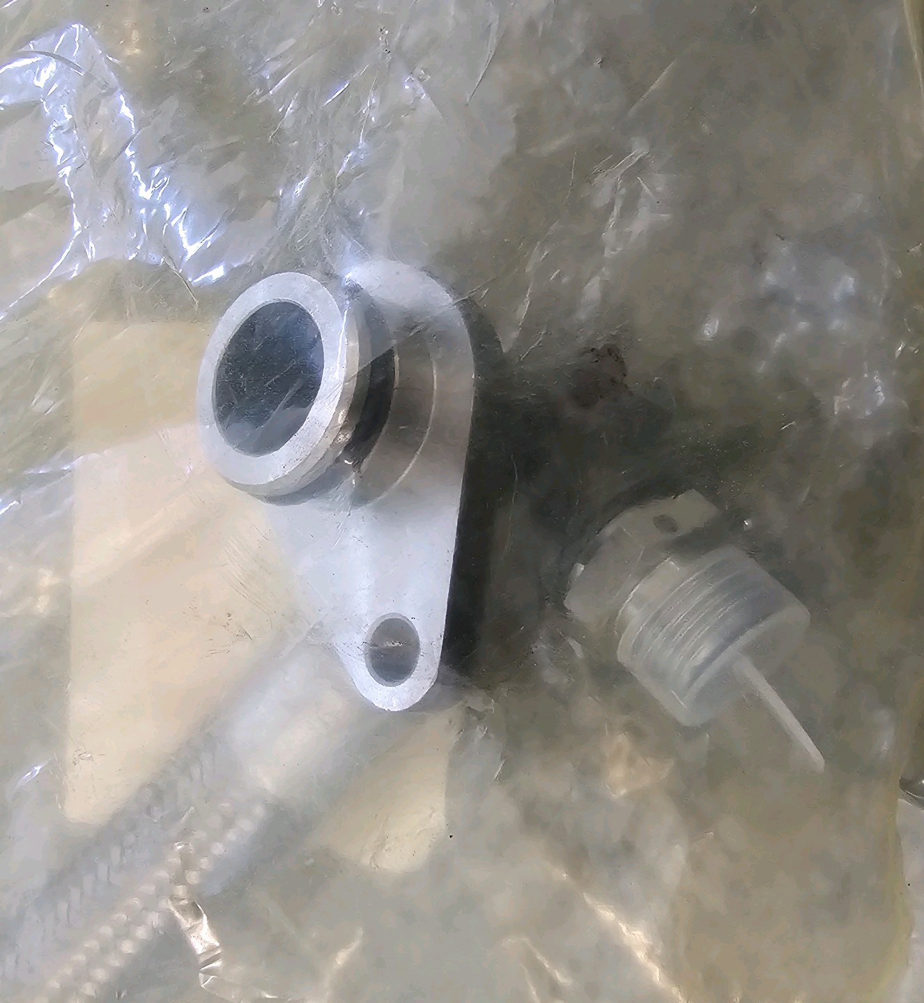 5320319 Brand New Cummins OEM EGR Cooler Coolant Pipe Tube