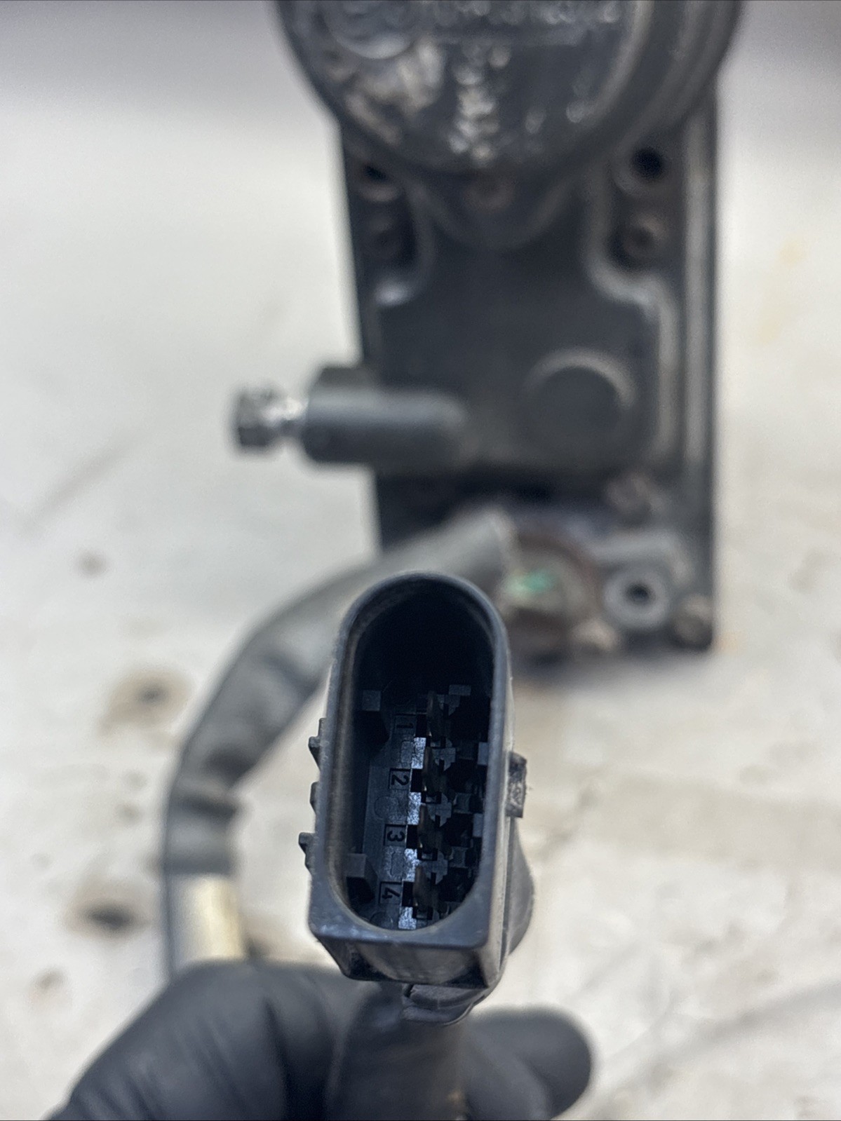 Paccar MX 13 EPA 13 Turbo Actuator VGT E13 10R 03 12572