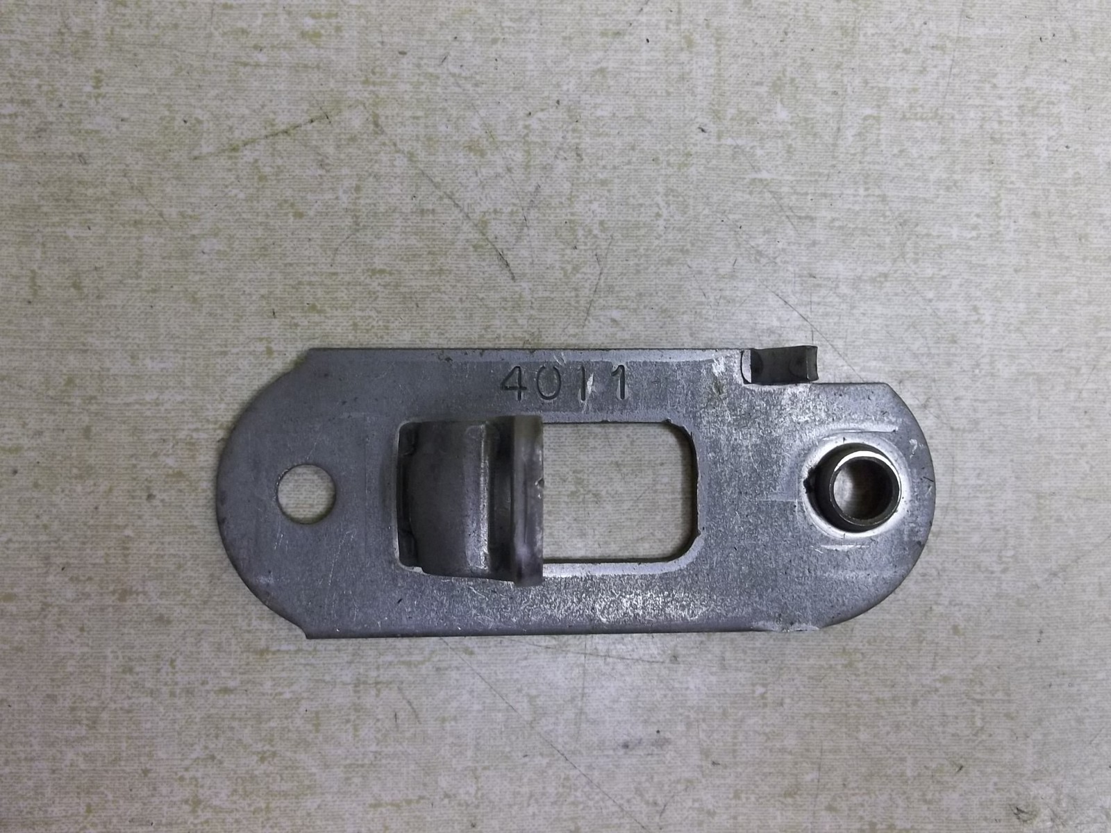 Bracket 4011 For Semi Truck *FREE SHIPPING*