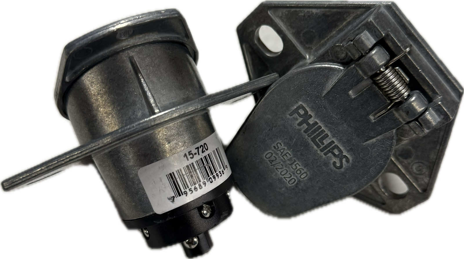 PHILLIPS 15-720 7-WAY SOCKET PLUG CONNECTOR 2 HOLE MOUNT ZINC LOT OF 2 NEW