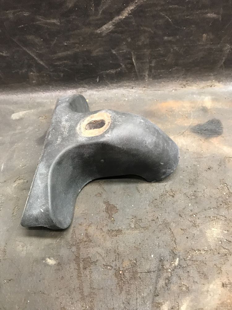 Freightliner CENTURY CLASS Battery Hold Down Clamp Part#: 06-21522-000