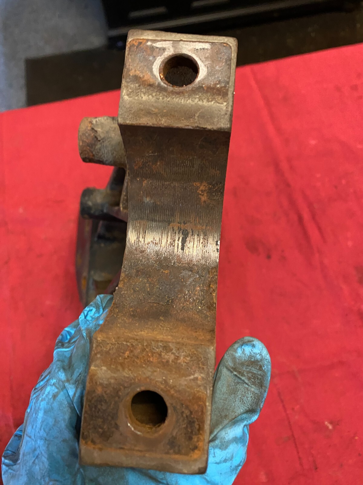 INTERNATIONAL PROSTAR BRACKET 3844014C3 RH CAB MOUNT