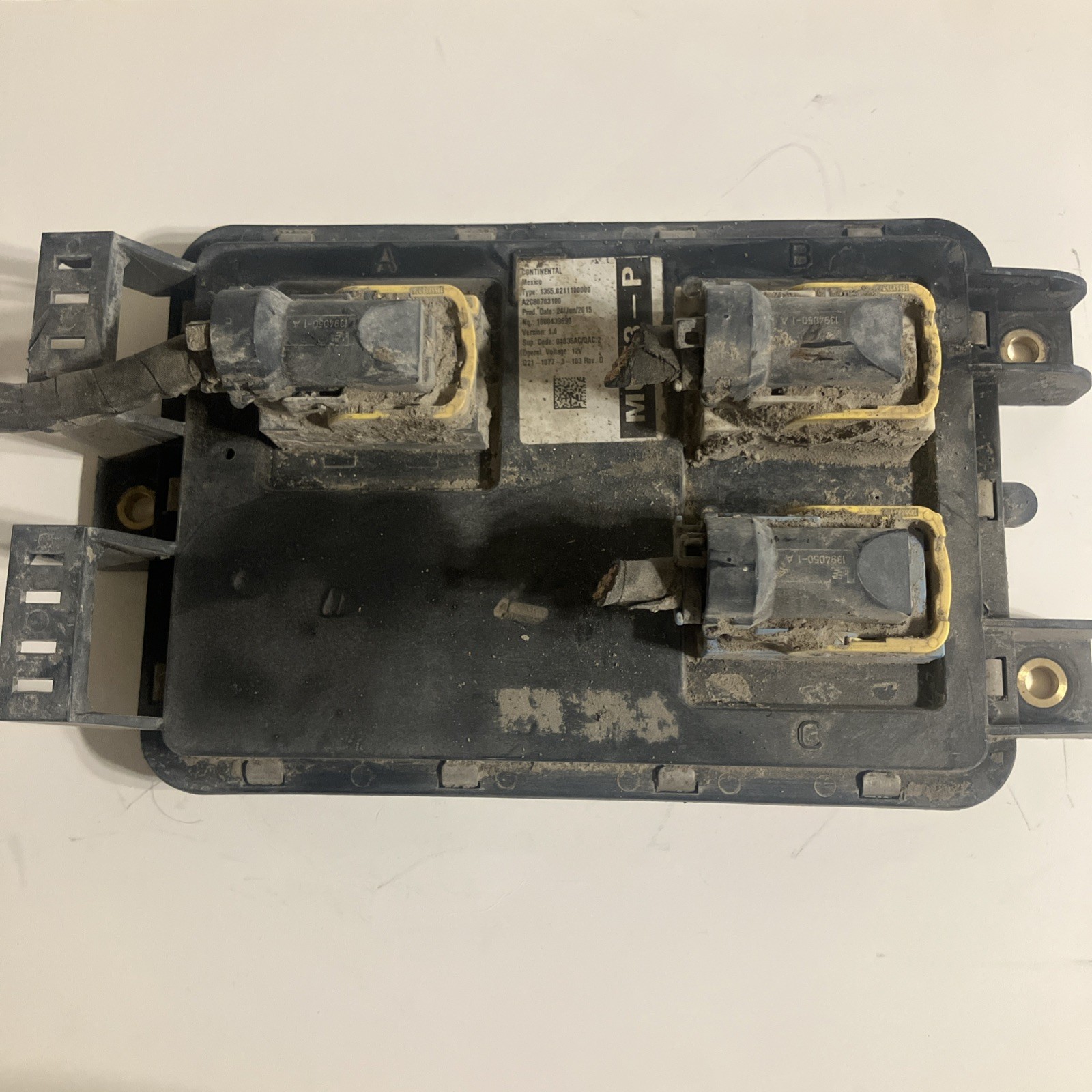 PACCAR CONTINENTAL CHASSIS CONTROL MODULE Q21-1077-3-103 *READY TO SHIP*