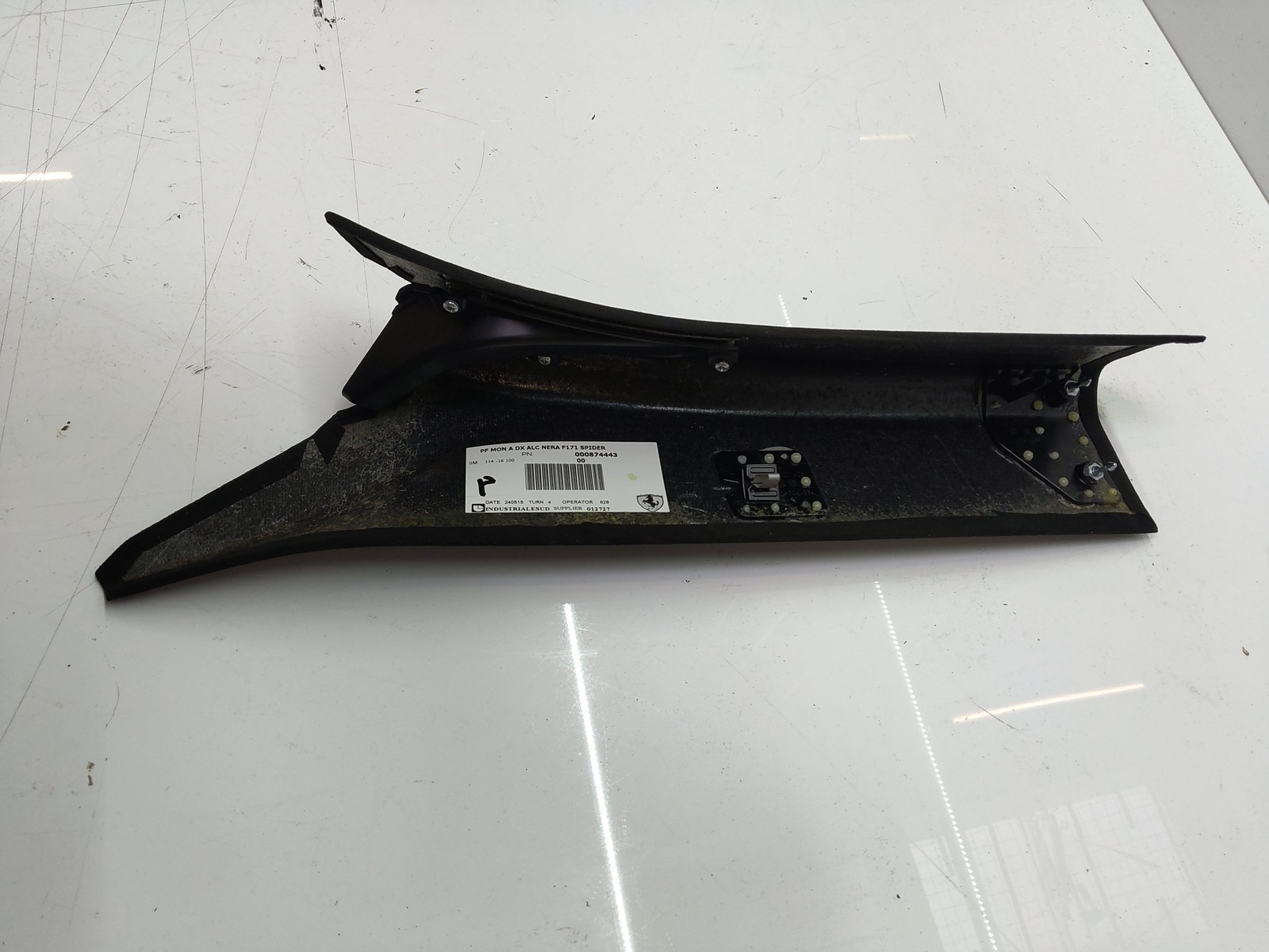 A-pillar trim for FERRARI 296 GTS CABRIOLET 3.0 V6 F163BC PHEV 874443