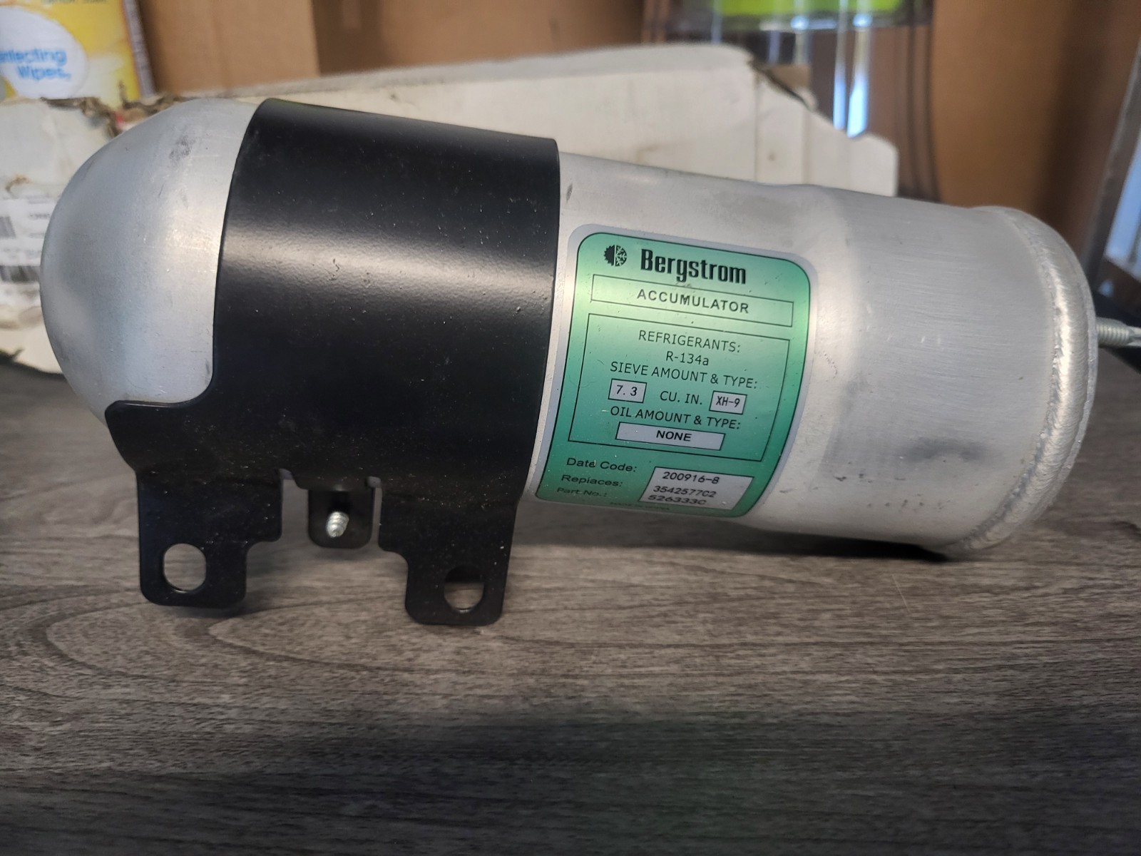 International Accumulator 3542577C2 Bergstrom 526333c 7.3cu-In