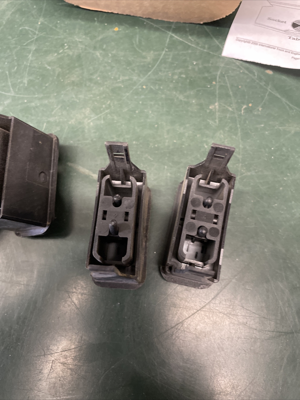 Navistar NO HOUSING Switch Switches ASSY 3582062C1