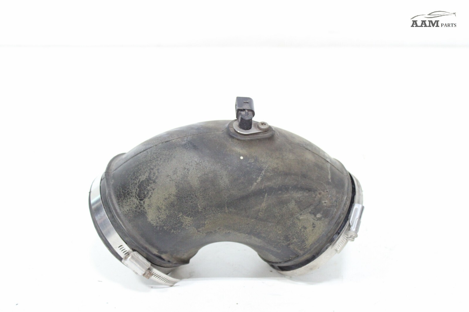 2018-2024 FREIGHTLINER CASCADIA 14.8L DD15 ENGINE INTAKE MANIFOLD ELBOW TUBE OEM