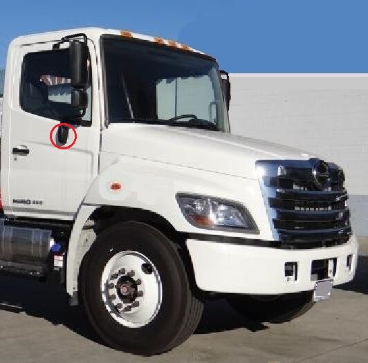 NEW Hino Mirror stay lower bracket W/PLATE PASSENGER SIDE 238 258 268 338