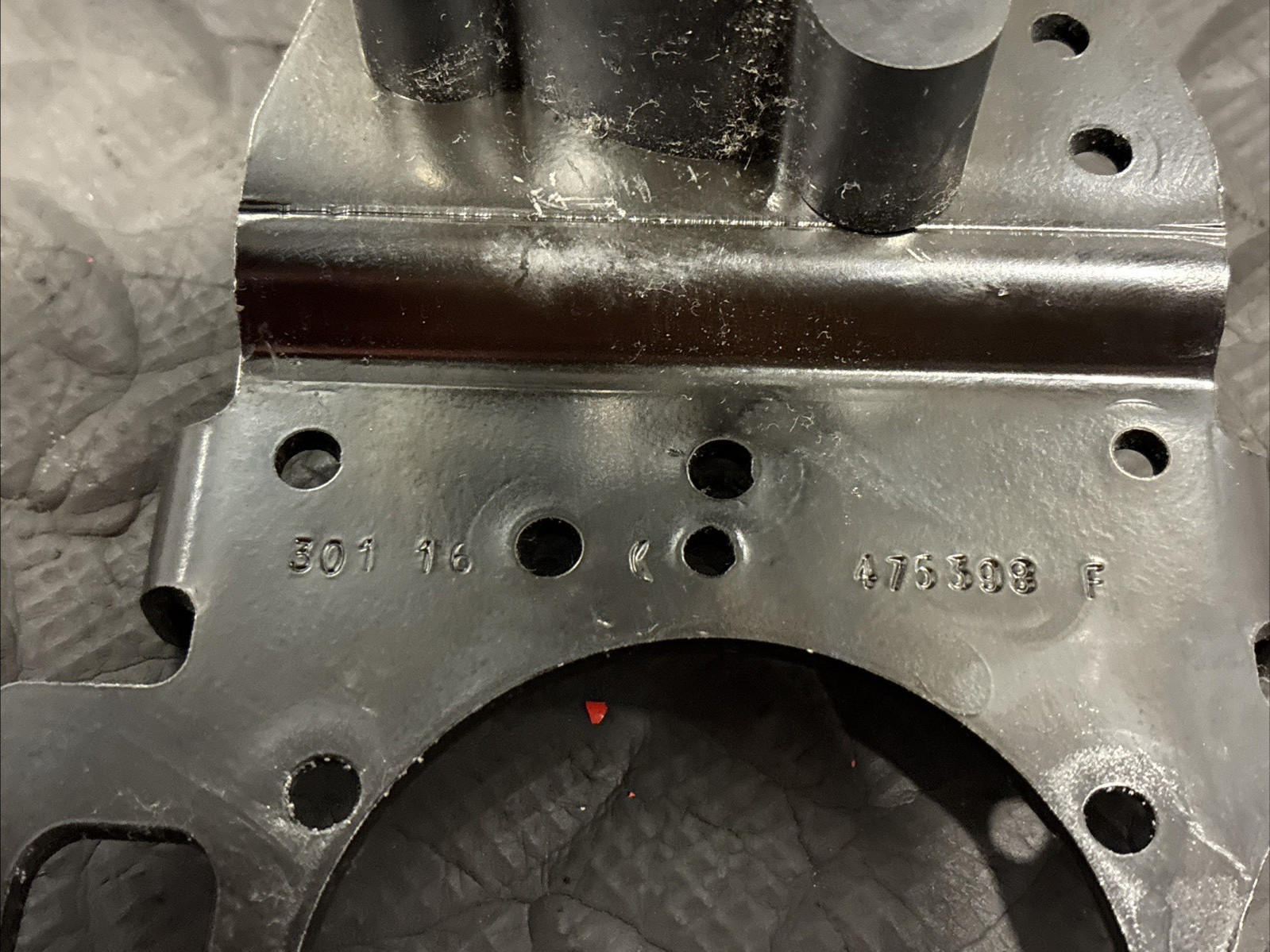 Bendix Air Brake Hand Control Valve w/ Mounting Bracket PN: 410023 (TAG# 17913)