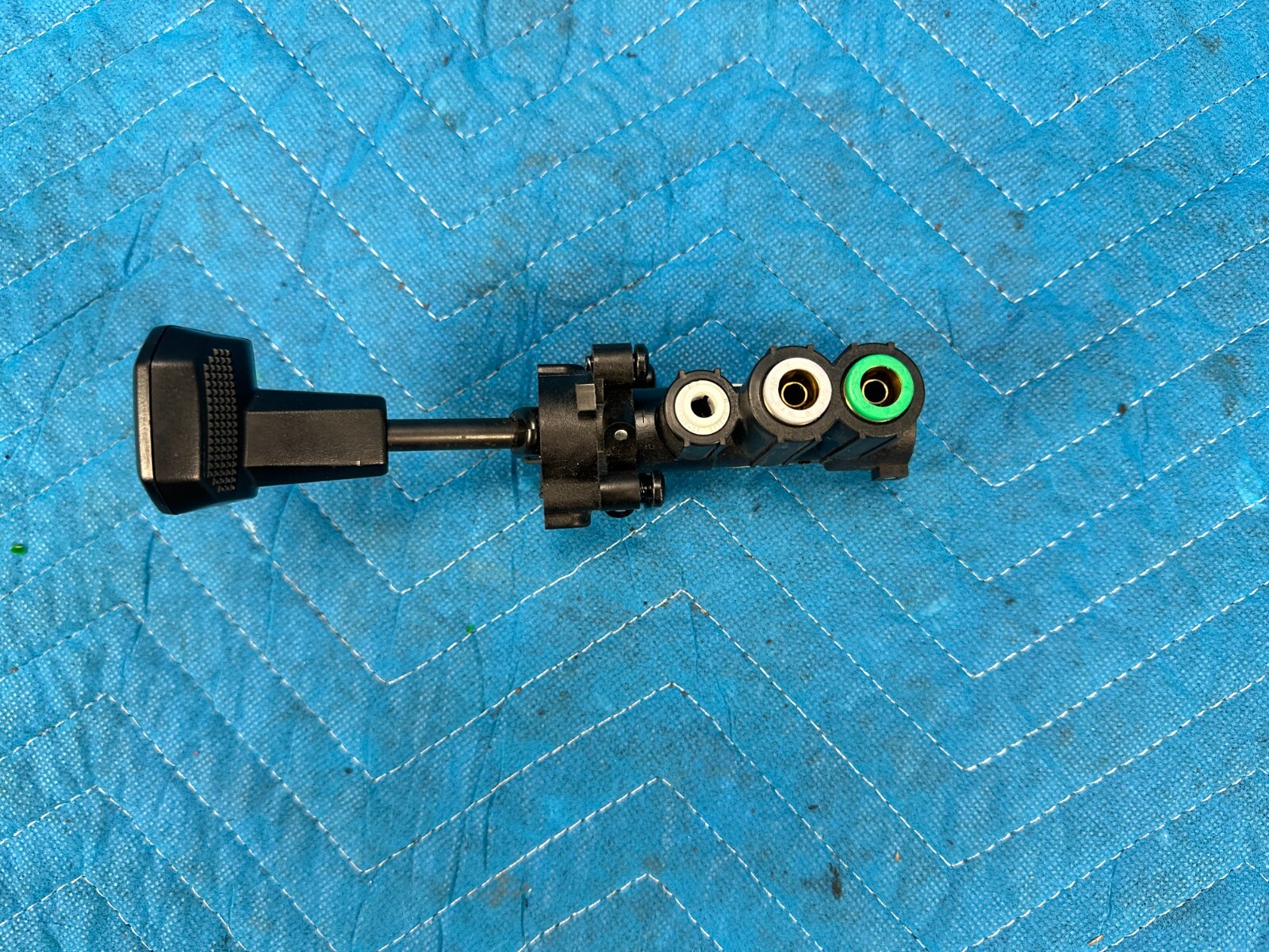 Mack Anthem Trailer Brake Control Valve 2023 OEM