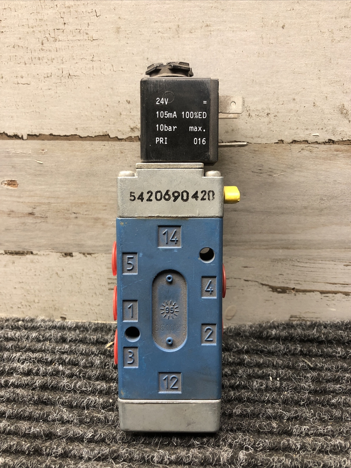 REX ROTH 5420690420 – HYDRAULIC SOLENOID PILOT VALVE P28601