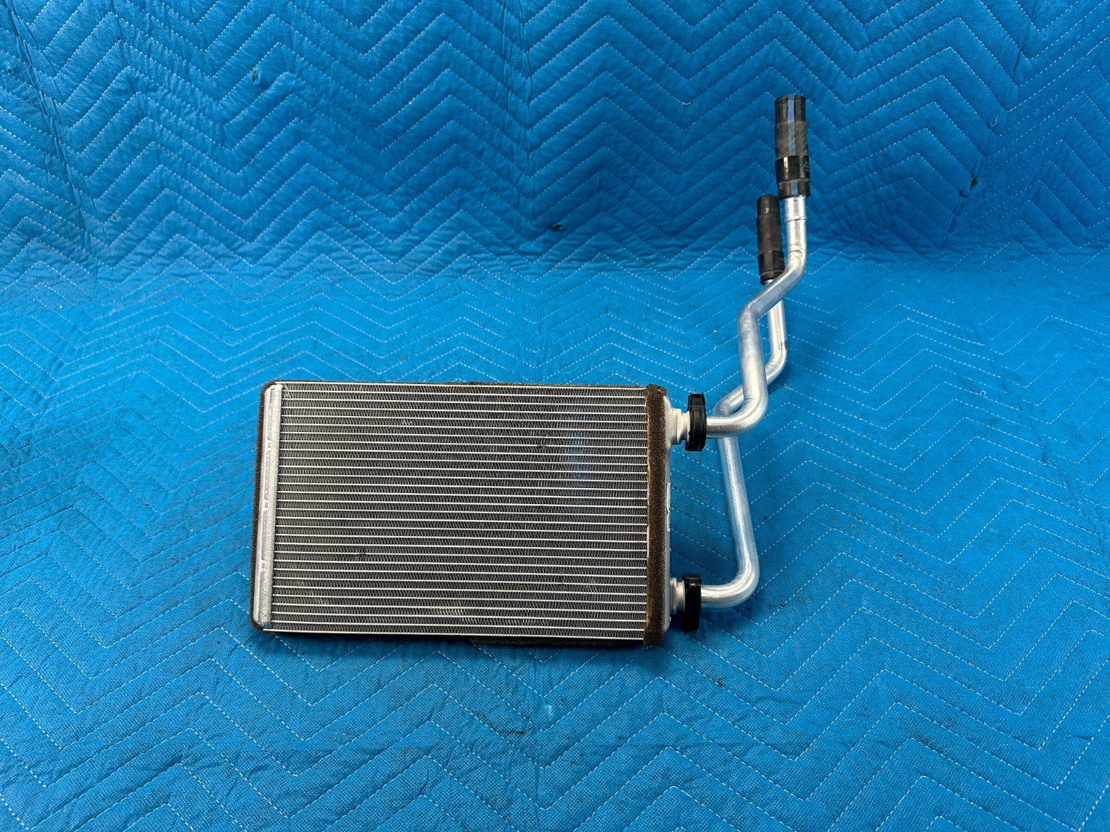 Freightliner Cascadia 126 Rear A/C Heater Core MAHLE GR647001 2020 OEM