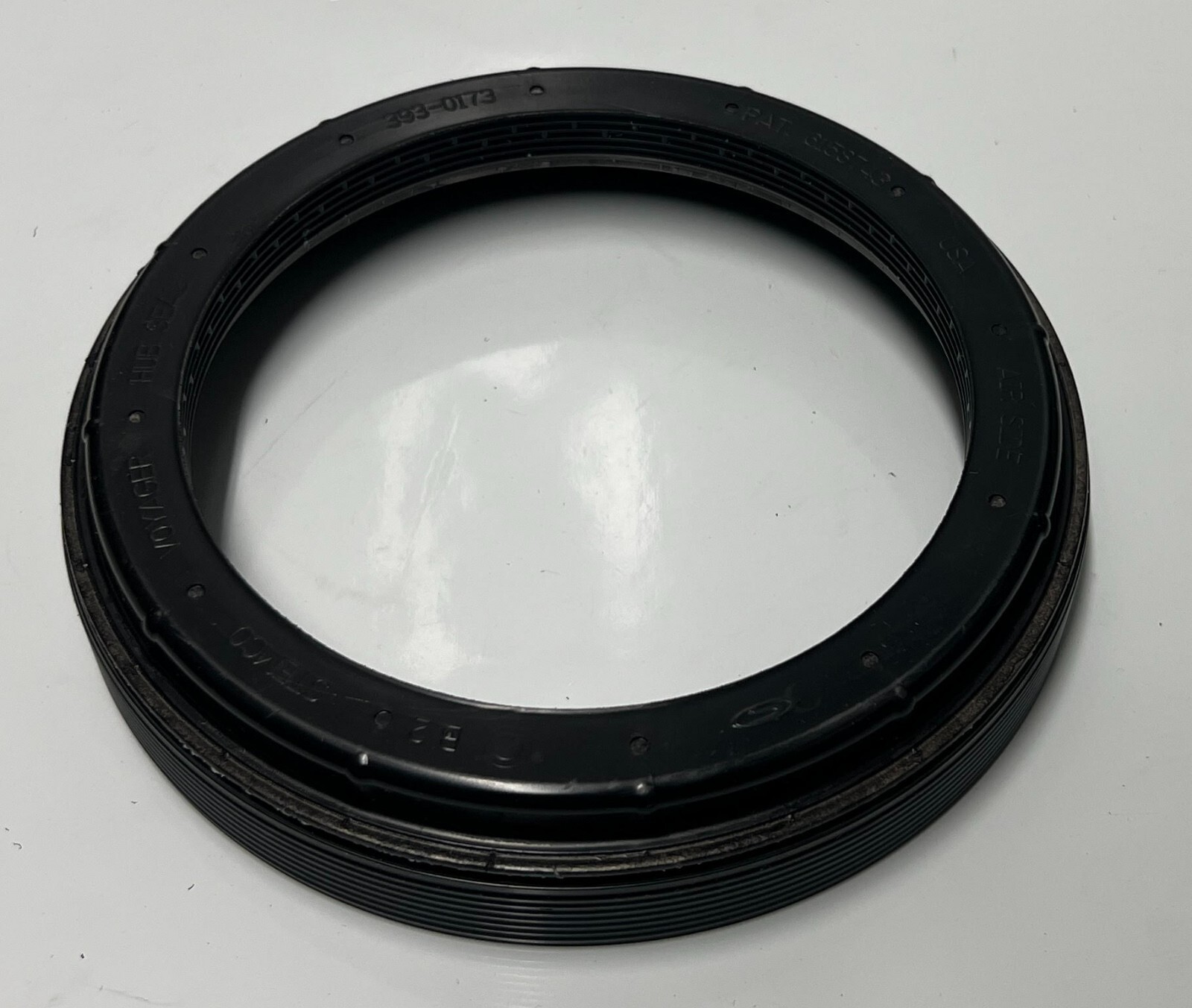 393-0173 Genuine Stemco Voyager Drive Axle Wheel Seal OEM – New