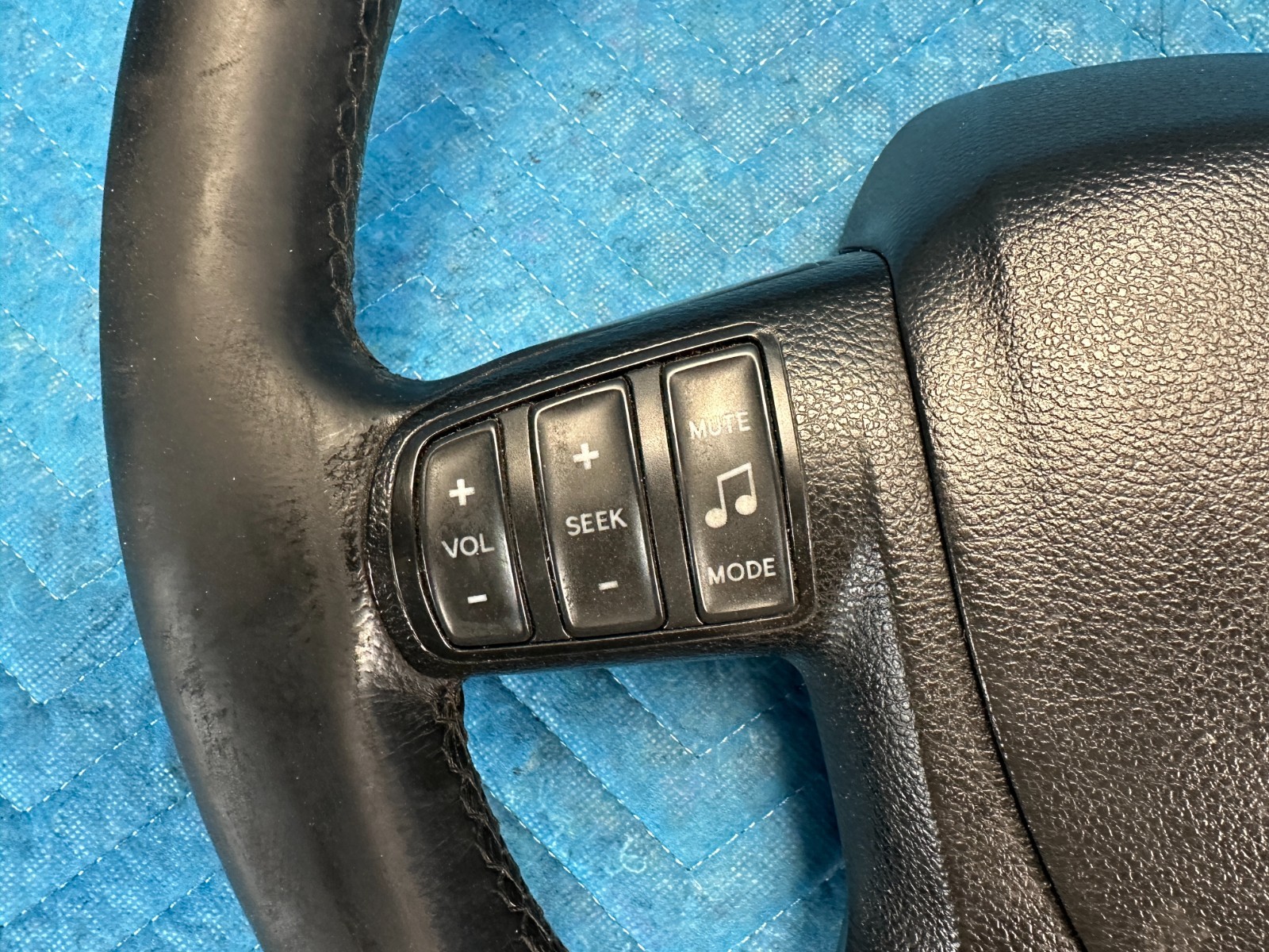 OEM Kenworth T680 Paccar Steering Wheel 2020