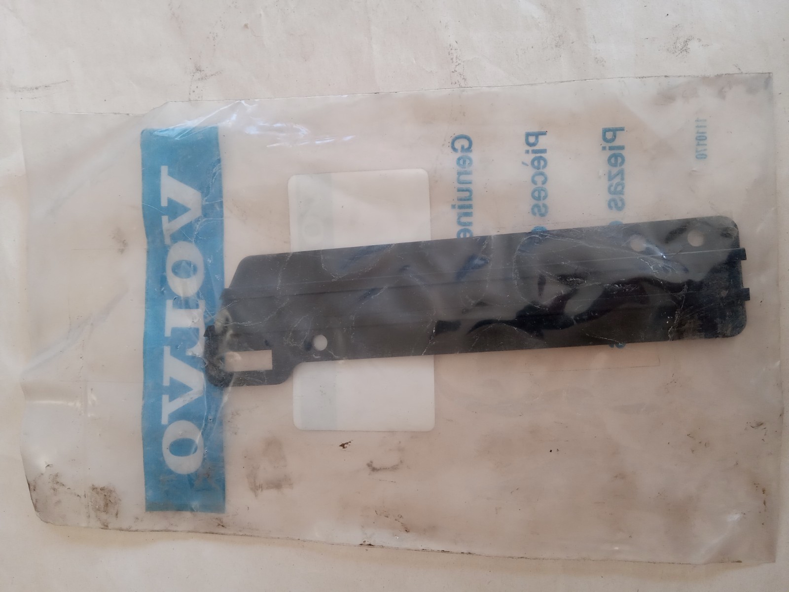 Volvo 61628-3201 Slide – New O.E.M.