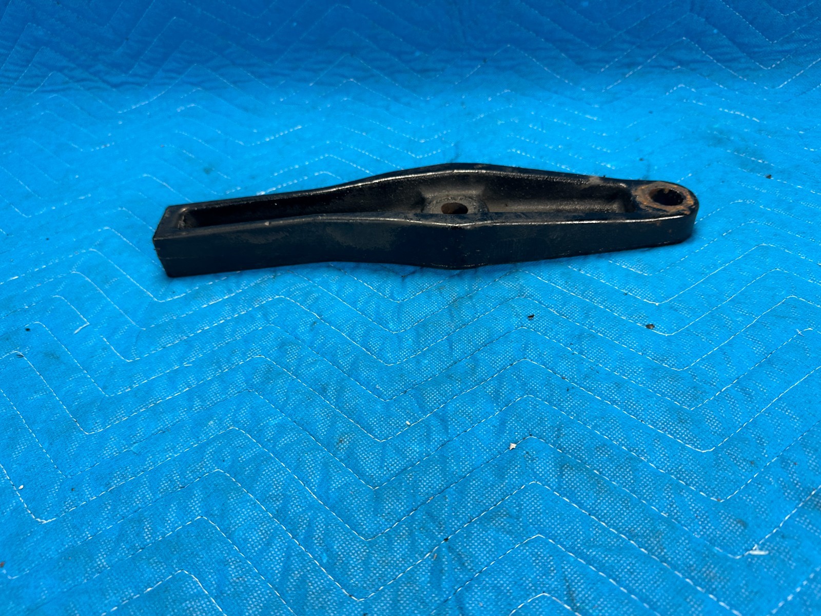 OEM Kenworth T680 Axle Stop Driver’s Side 2020