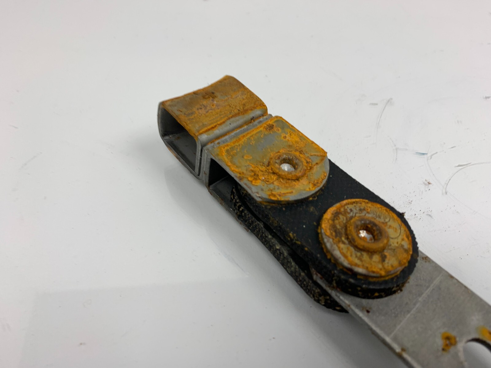Genuine International Fleetrite ZFS89519K 9.6″ Exhaust Hanger
