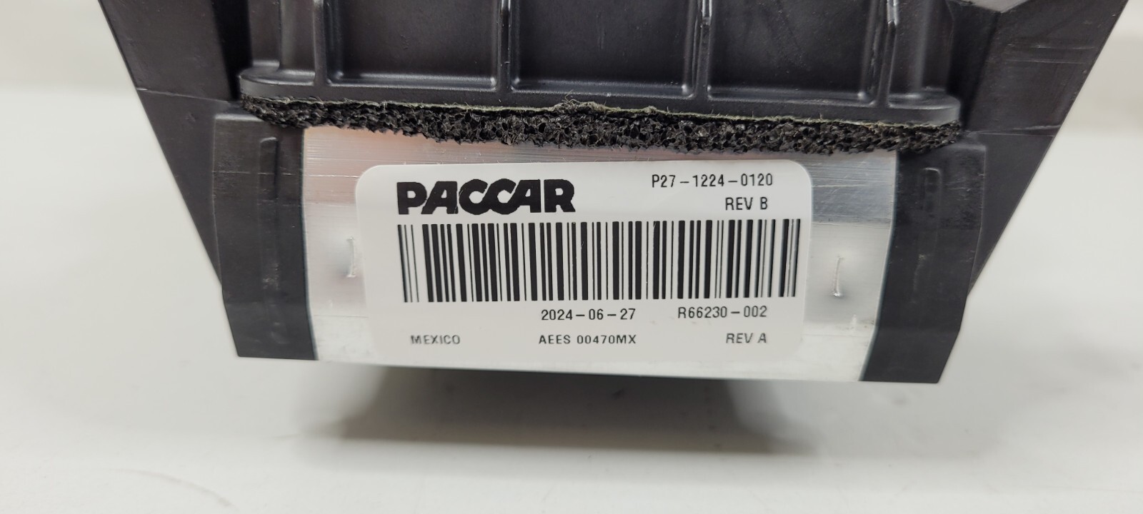 2022 PETERBILT 579 PACCAR PDC SLEEPER CAB FUSE BOX ASSEMBLY P27-1224-0120 NEW