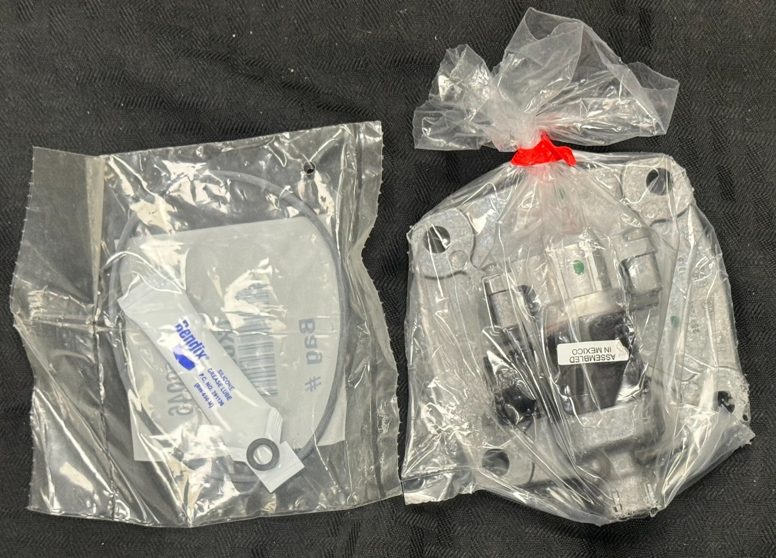 Bendix K260046 – ABS Traction Relay Valve – ATR-6 Cover Assembly