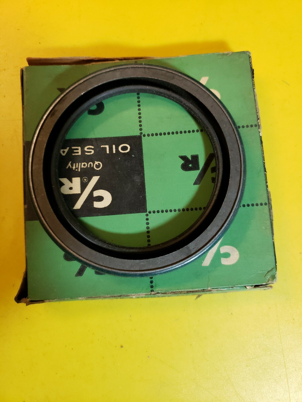 NOS SKF CR 27292 GENUINE CHICAGO RAWHIDE OIL SEAL FAST AND FRIENDLY SHIPPER