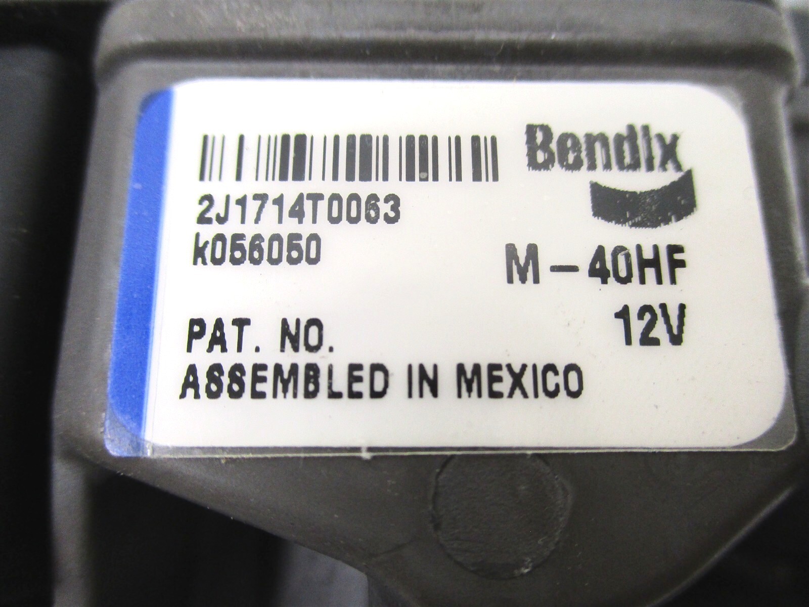 4037420C1 NEW OEM INTERNATIONAL M40HF ABS MODULATOR VALVE BENDIX K056051 M-40HF