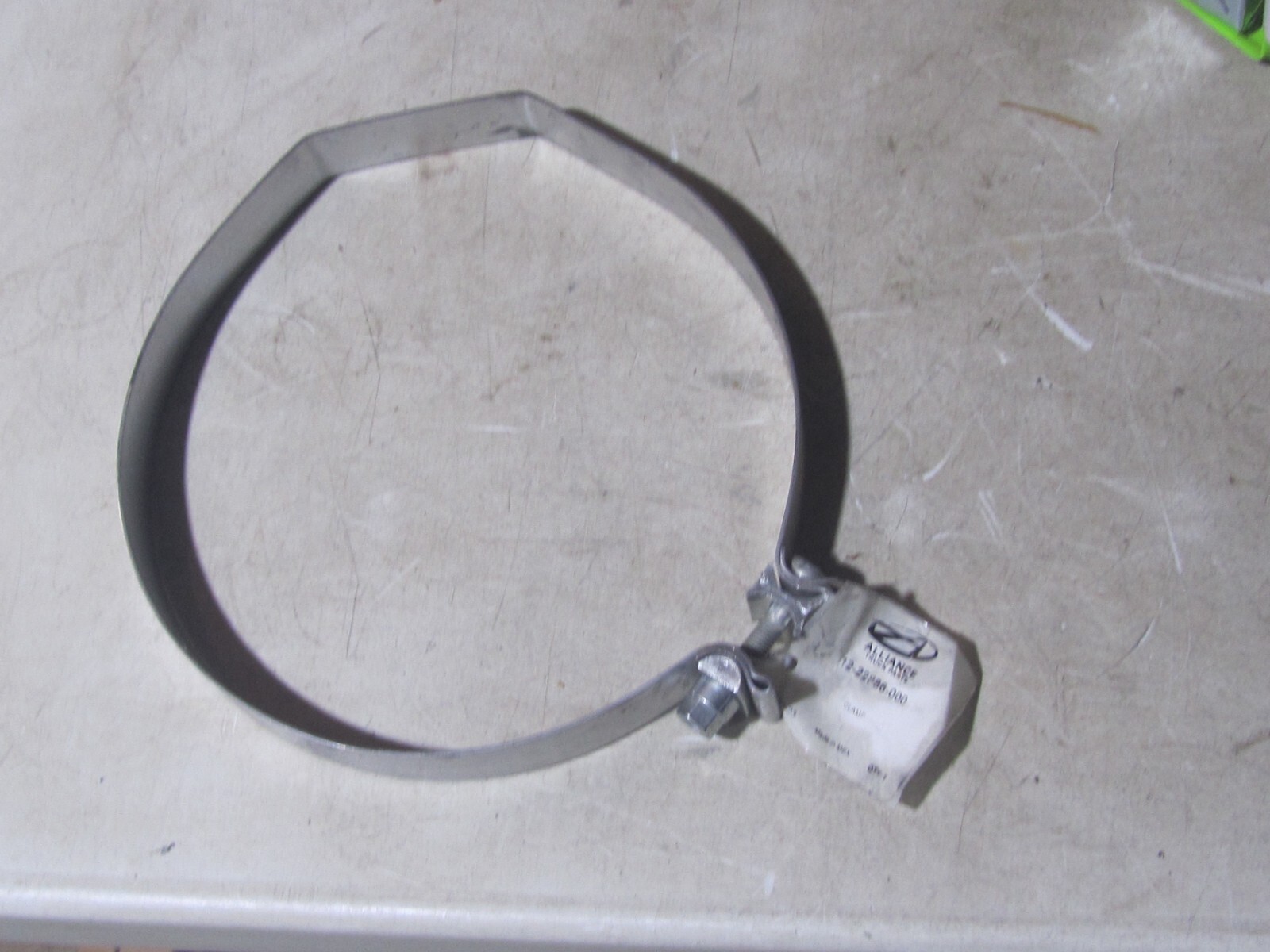 NEW GENUINE OEM Freightliner / Alliance Truck Air Tank Clamp 12-22886-000