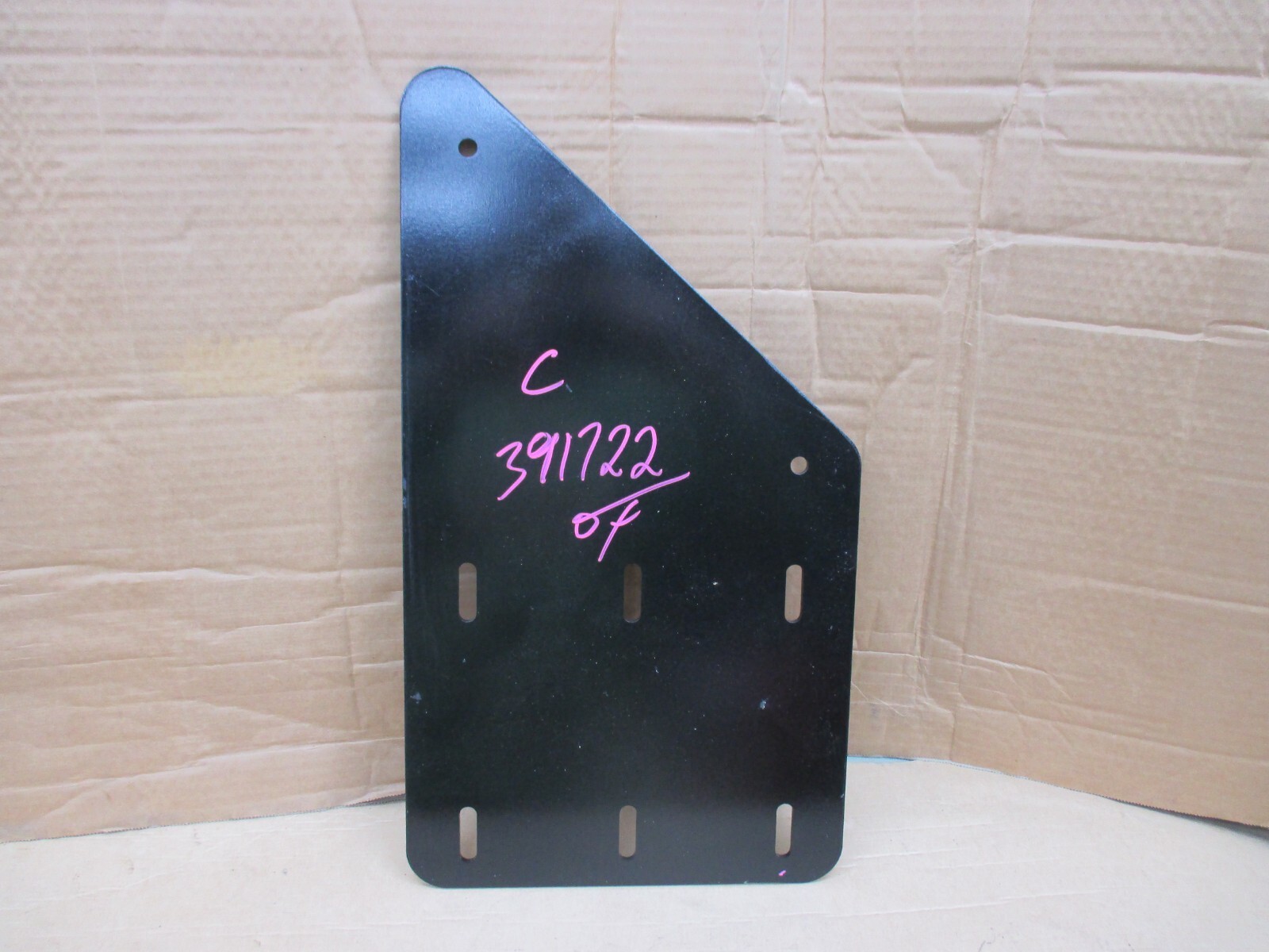 391722 AIR CLEANER BRACKET 10-3/4 X 19-3/8 X .183 THICK 2 PIECES TRUCK PARTS NEW