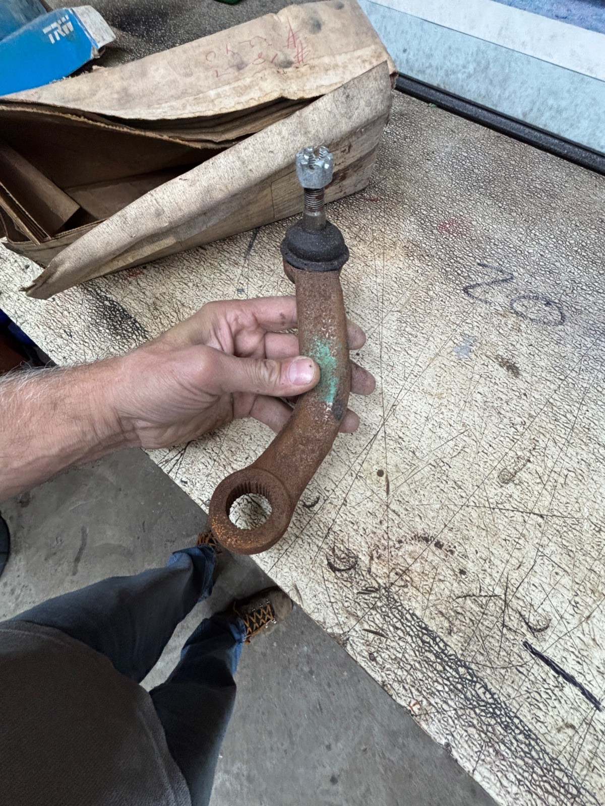 TRW 18706 PITMAN ARM 9W 1967 – 1973 IMPERIAL MANUAL STEERING