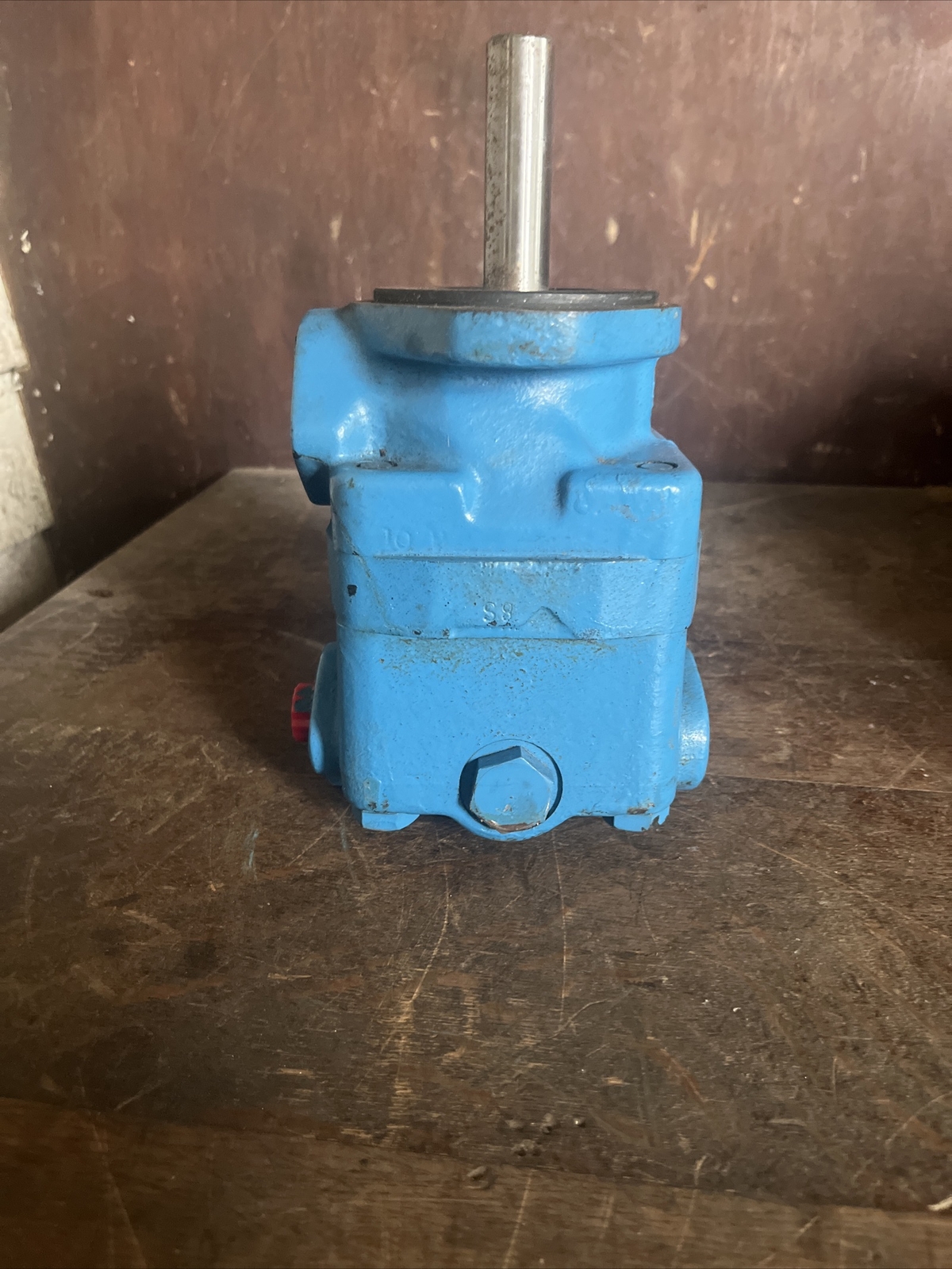 NOS VICKERS V20F 1P8P 1A6H 22L 02-141967-5 STYLE VANE PUMP