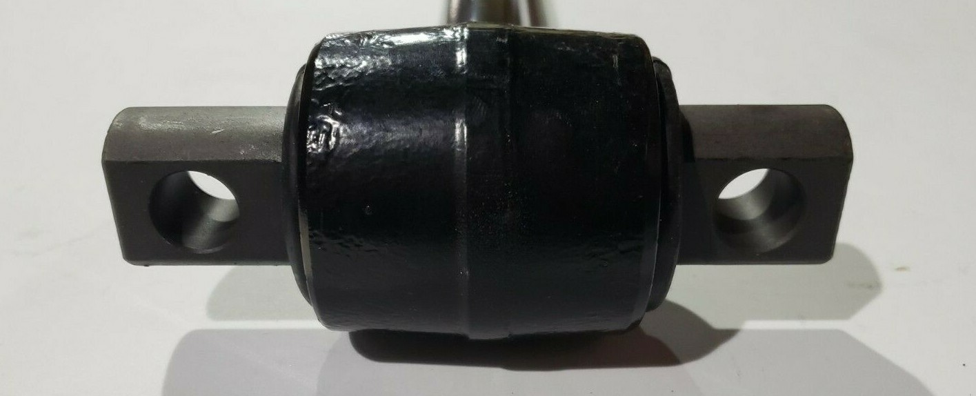 16-18972-001 FREIGHTLINER TRACKING TORQUE ROD 23.81 FASII AIRLINER II RUBBER