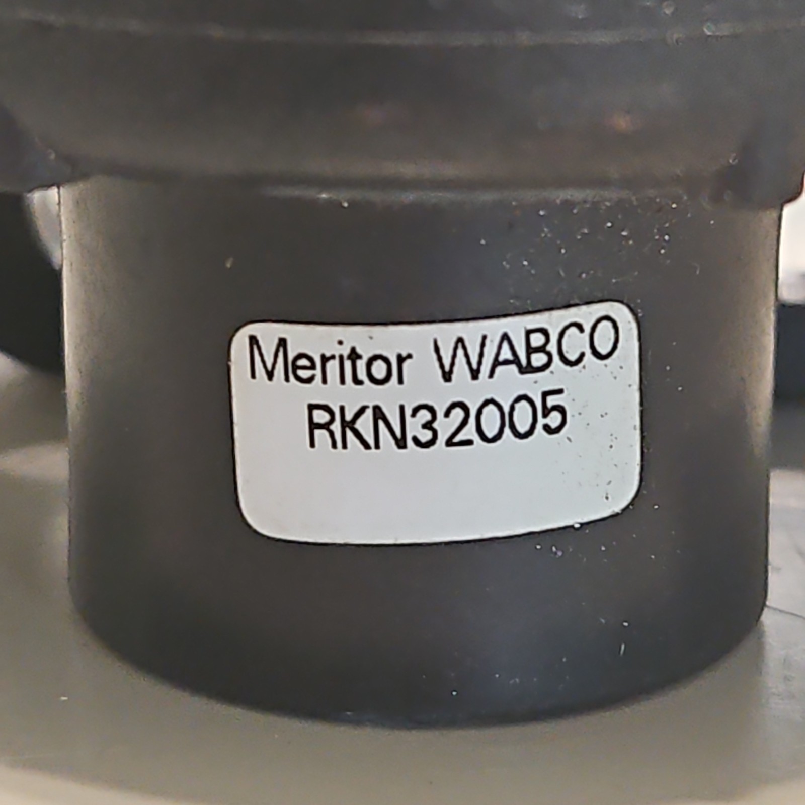 Meritor WABCO RKN32005 Quick Release Valve Air Brakes OEM KN32005 Mack Volvo