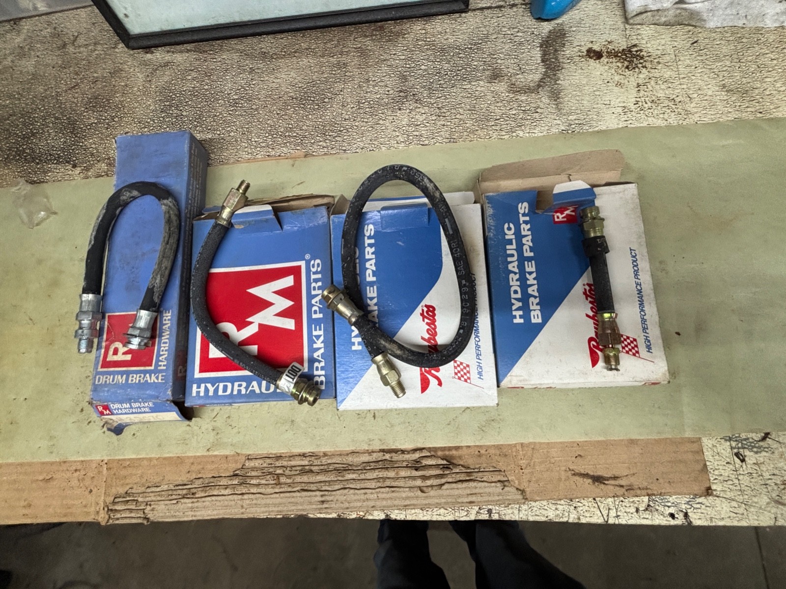 RAYBESTOS BRAKE HOSE BH25160 9W. NOS U.S.A MADE