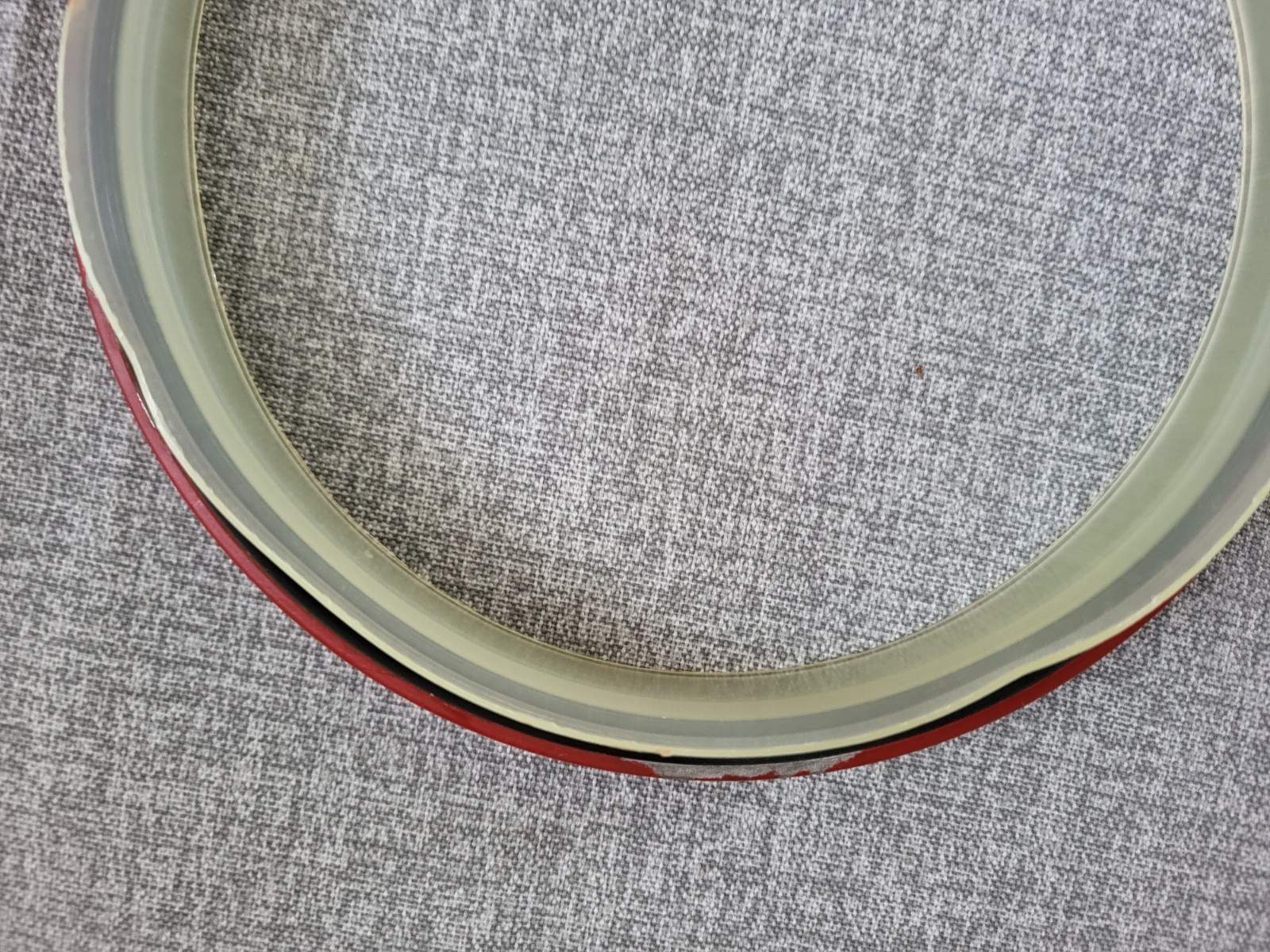 Cummins Federal Mogul Crankshaft Seal # 3006737 Interchange National 39807