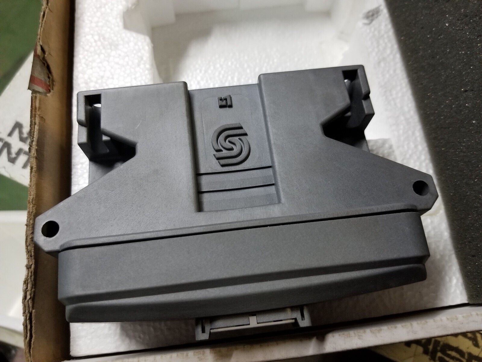 P308MN2AK0407R0D0 SAUER DANFOSS PLUS +1 CONTROLLER 10103773-11086500