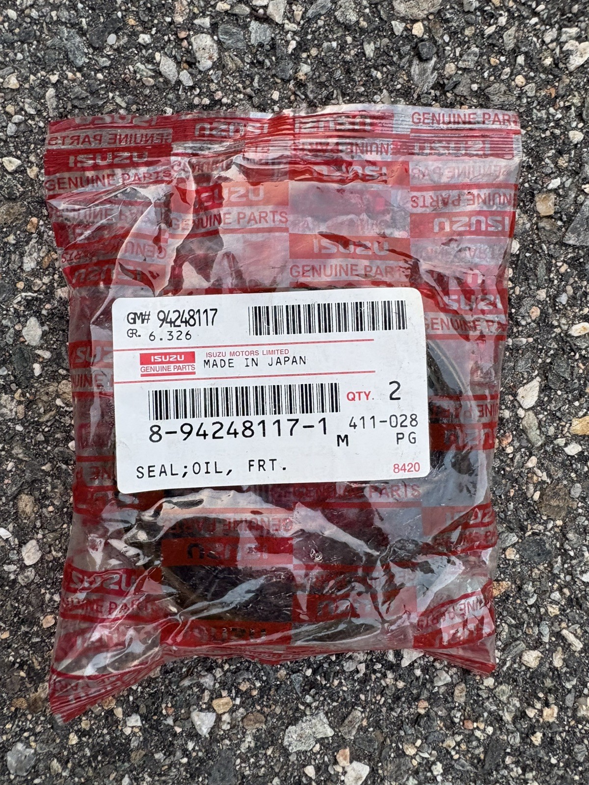 8-94248117-1-Genuine OEM Isuzu Frount Oil Seal 8-94248117-1 GM 94248117 NEW SET