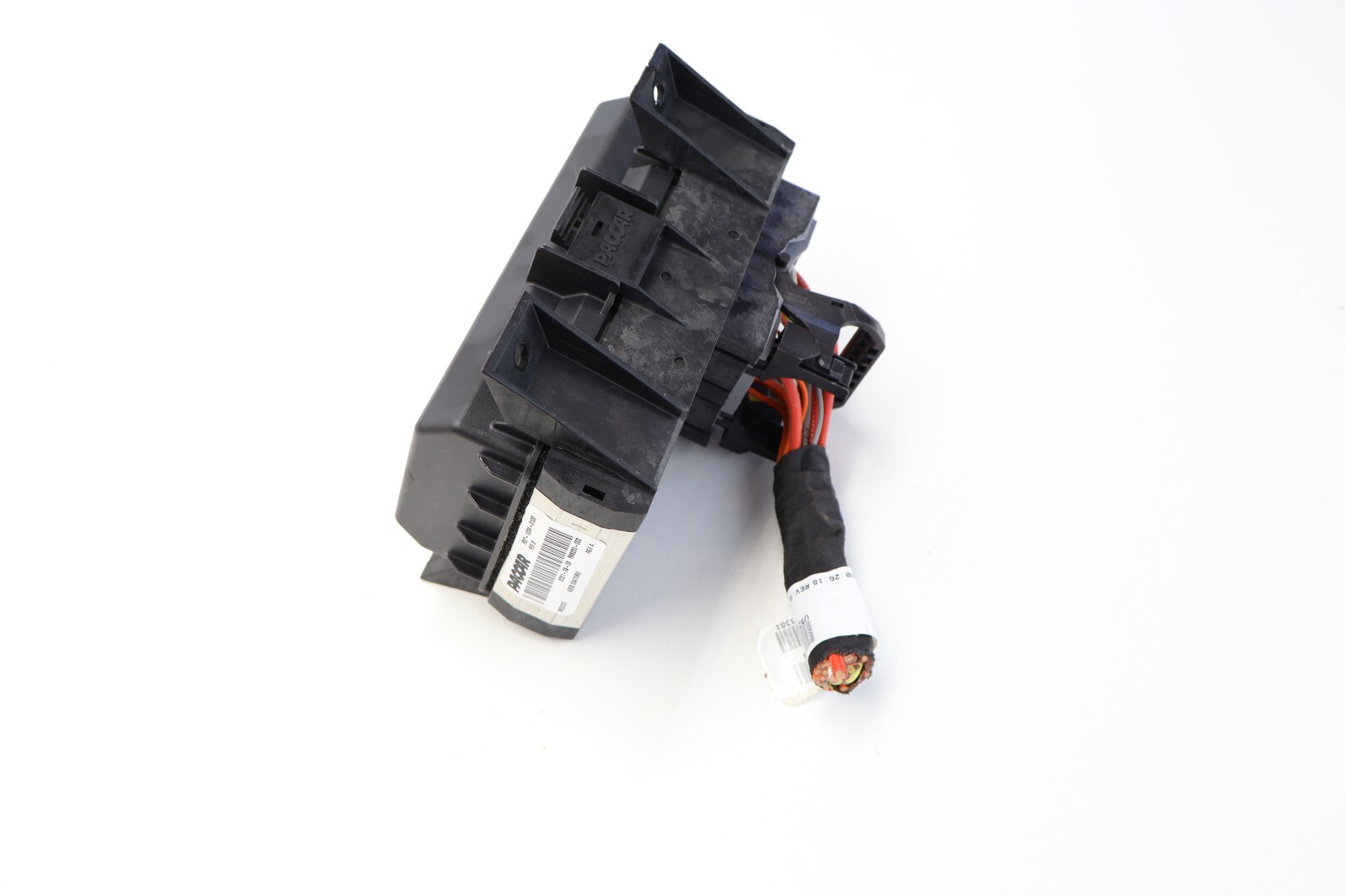 2022 PETERBILT 579 PACCAR SLEEPER CAB FUSE BOX P27-1224-0120