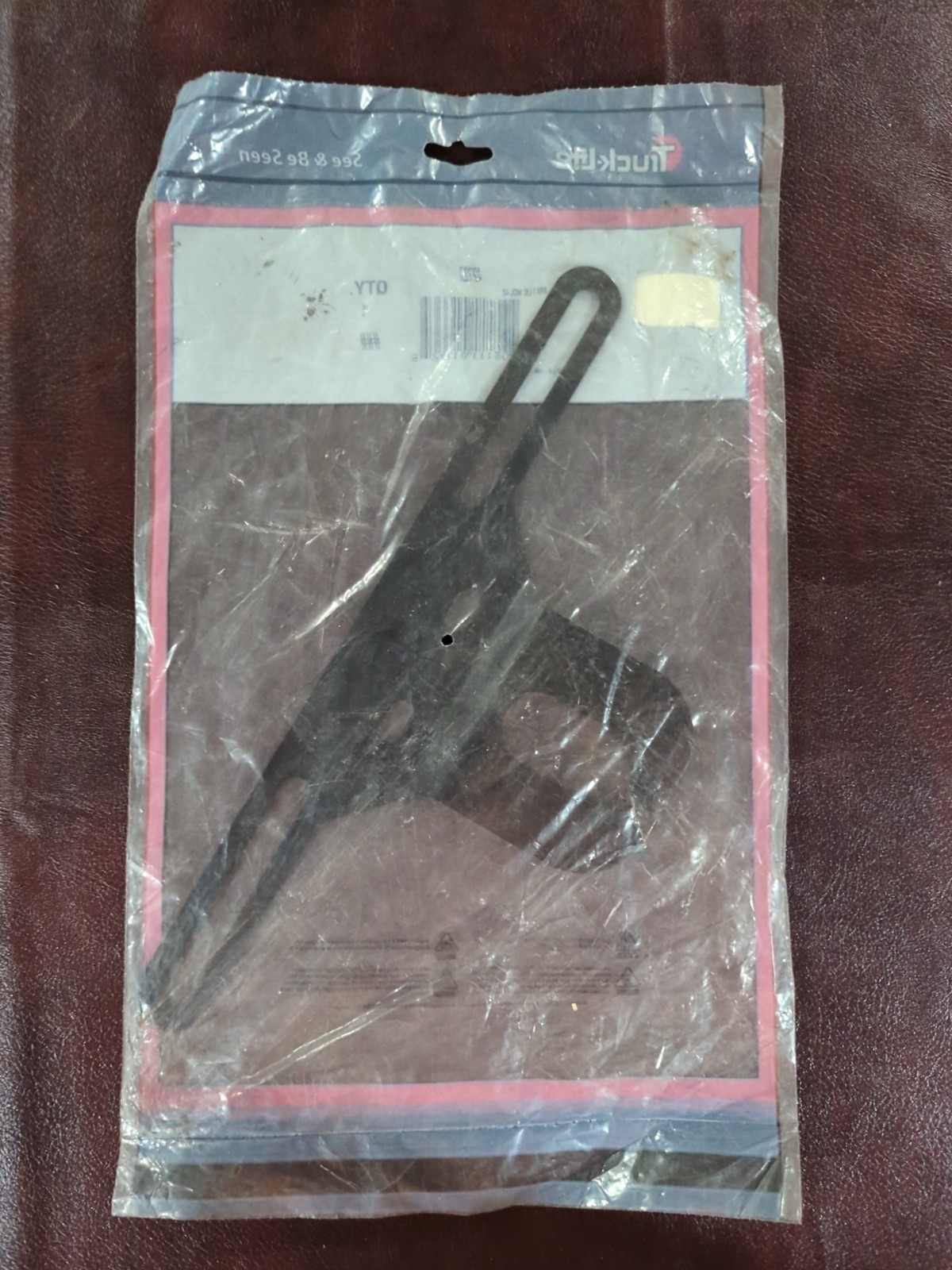 Truck-Lite License Plate Bracket P/N: 42722