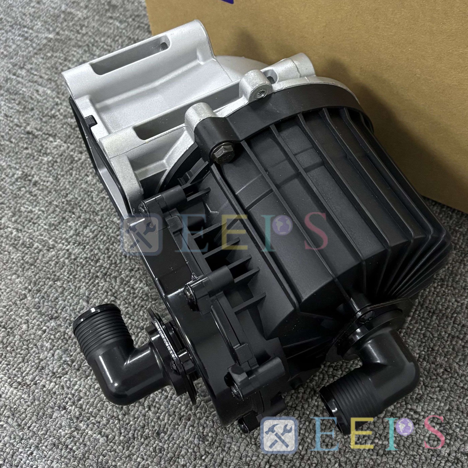 New Oil Crankcase Ventilation Separator Fit For 21122541 20499419 Volvo D13 MP8