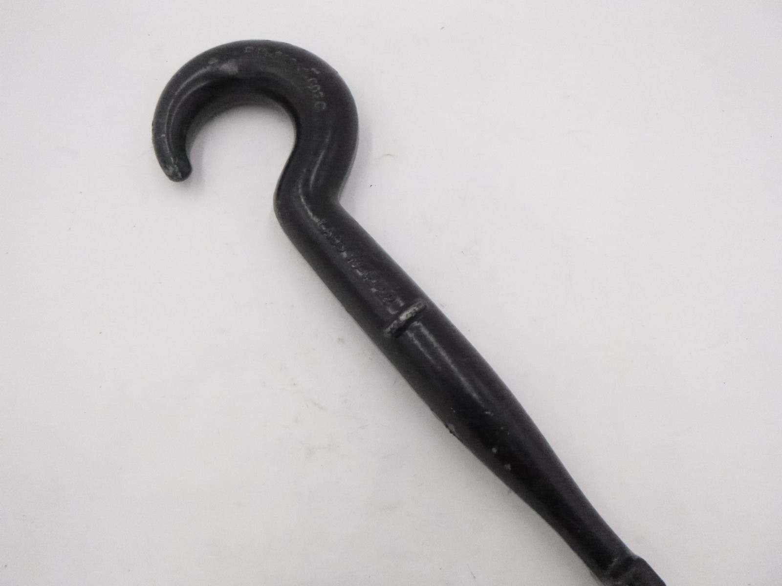 OEM Freightliner R15-23338-002 Right Front Forged Iron Tow Hook for FC80