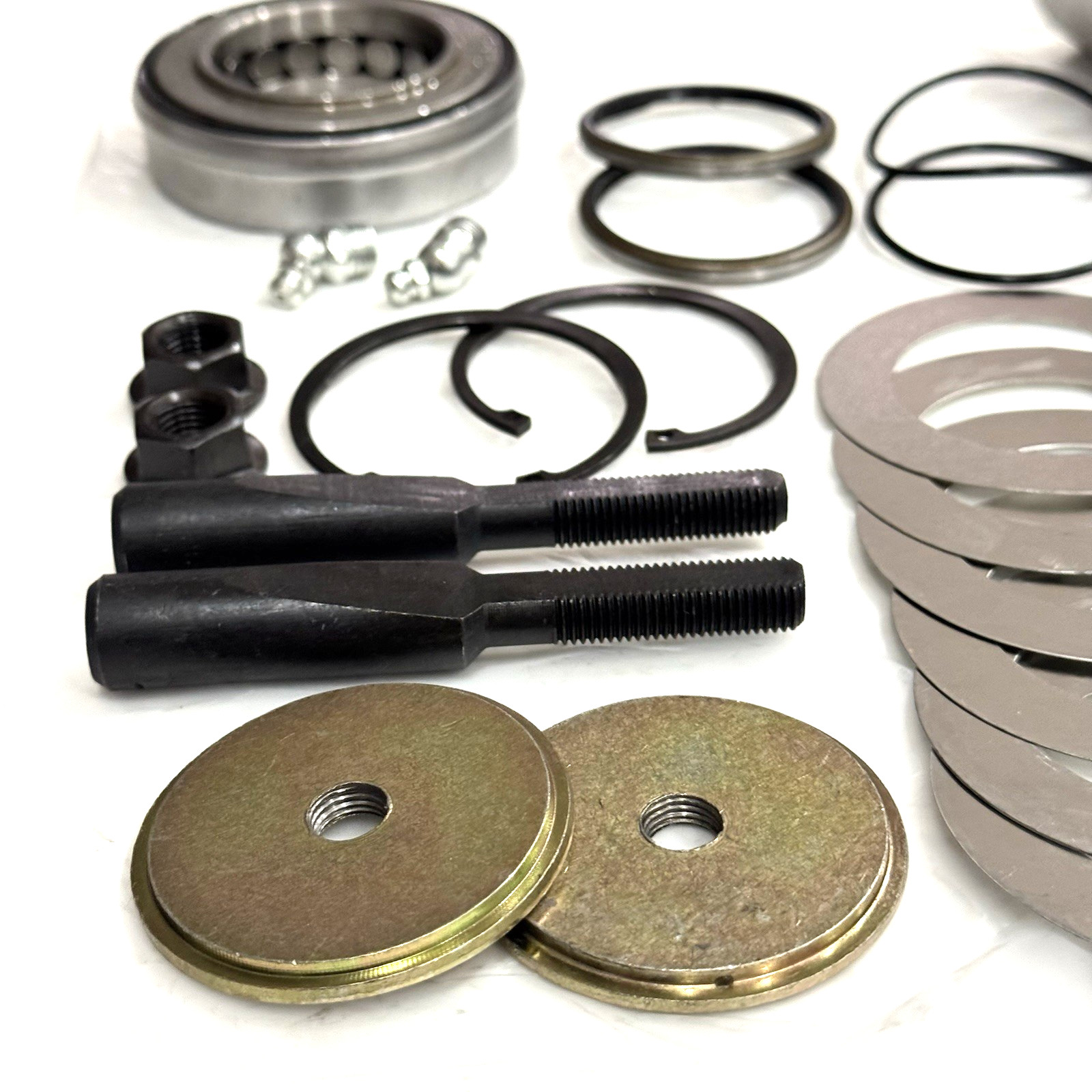 K120A Freightliner Cascadia King Pin Kit Set No Ream P6073300019KZ P6073300119KZ