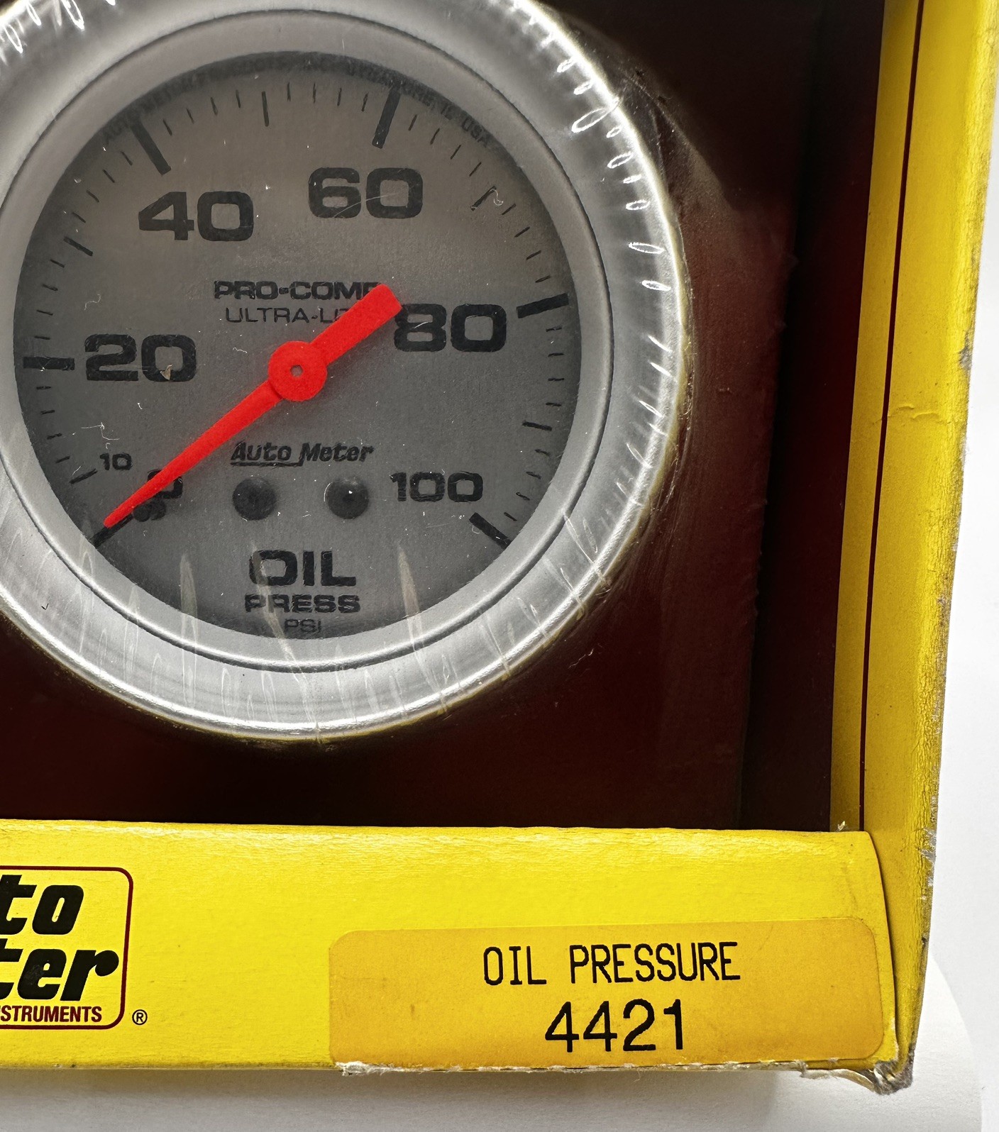 Auto Meter 4421 Ultra-Lite Oil Pressure Gauge 2-5/8 Inch 0-100 PSI Mechanical