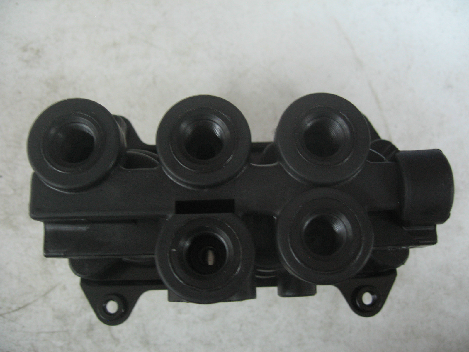 MV3 Dash Valve Excel P/N 802622E Ref. # Bendix 800519, 065186, KN20611, 3949780