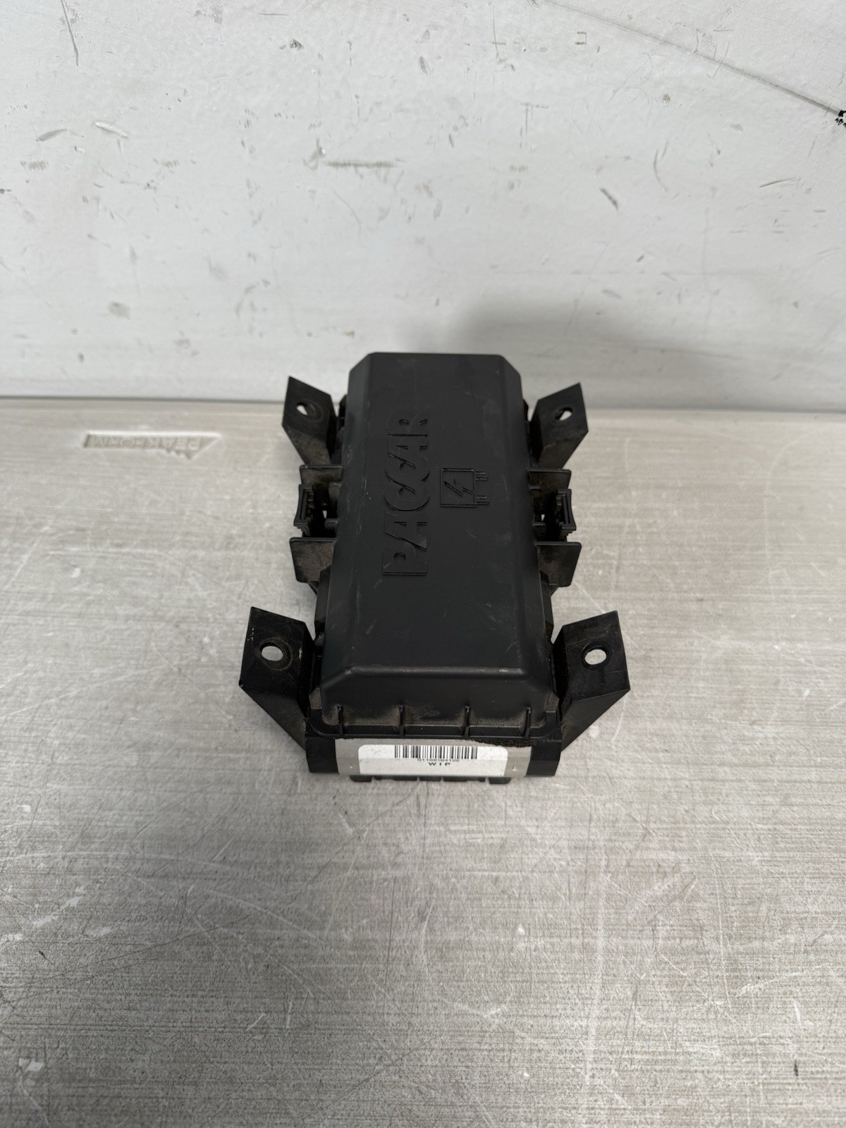 2019 Peterbilt 579 Paccar Fuse Box Sleeper PDC P27-1135-0110 *1988*