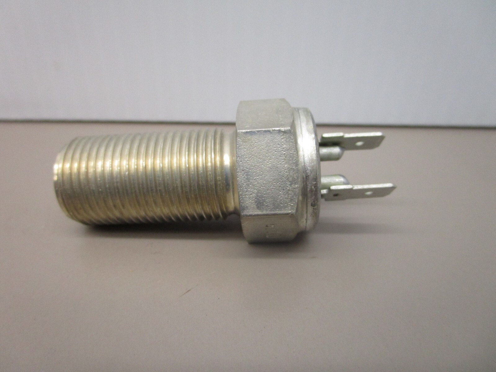 Voith Transmissions 90.1265.13 Inductive Pickup Sensor VDO 06.18