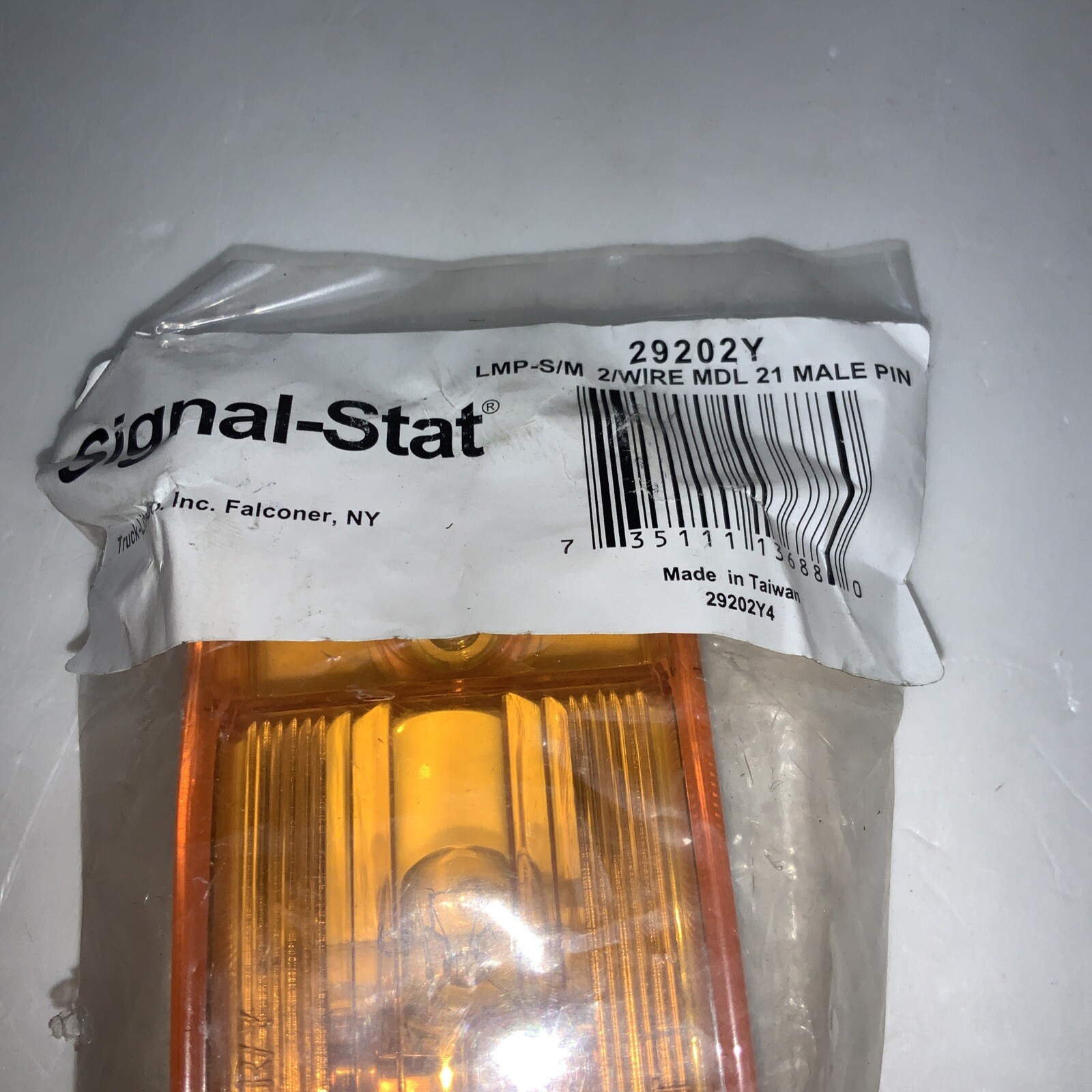 Truck Lite 29202Y 21 Series Marker Clearance Light Incandescent, Male Pin