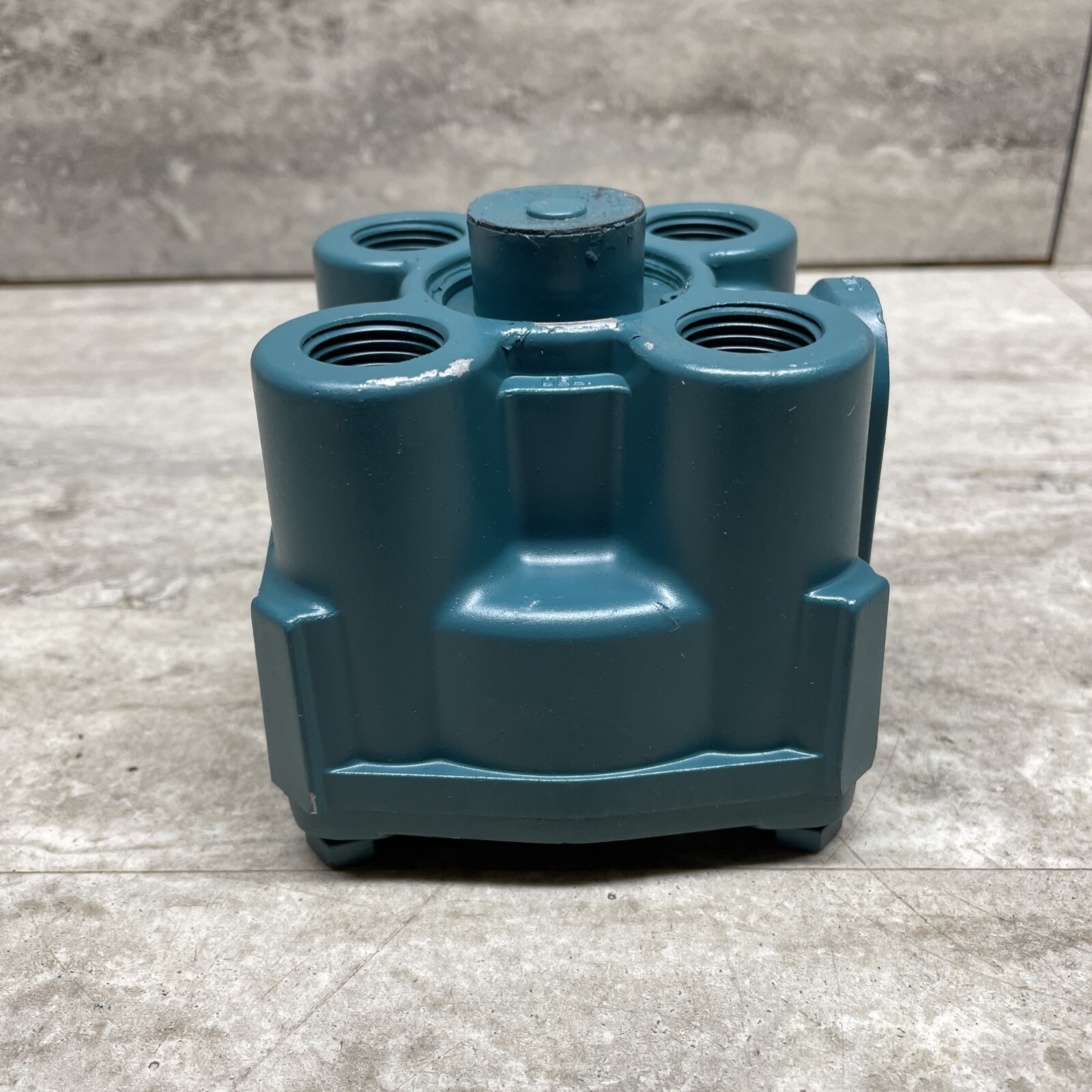 Haldex Like-Nu 102626 X Brake Valve Relay, Remanufactured