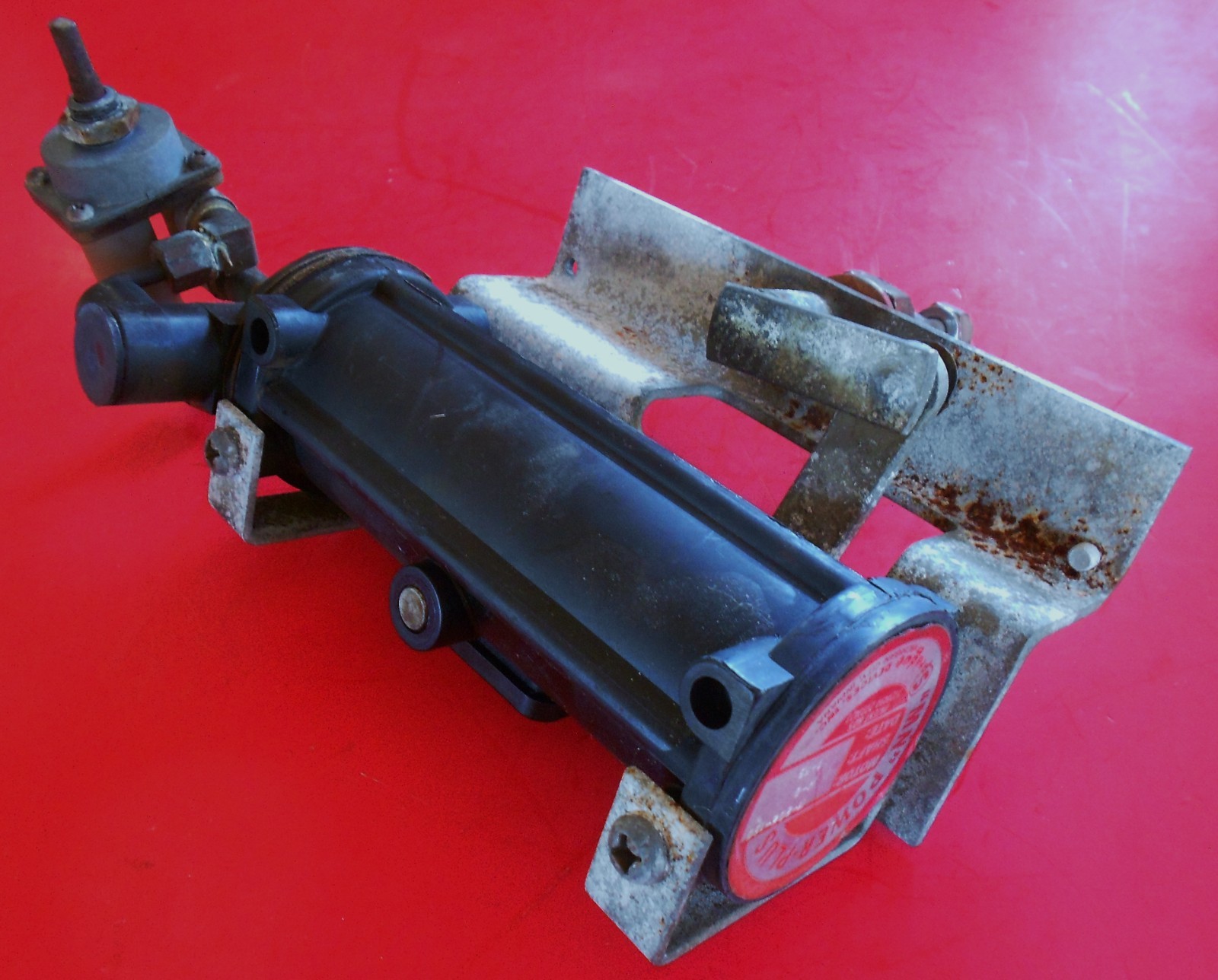 Vintage 1979 Sprague #M-202-130 Power Plus AIR WIPER MOTOR w/Bracket and Switch