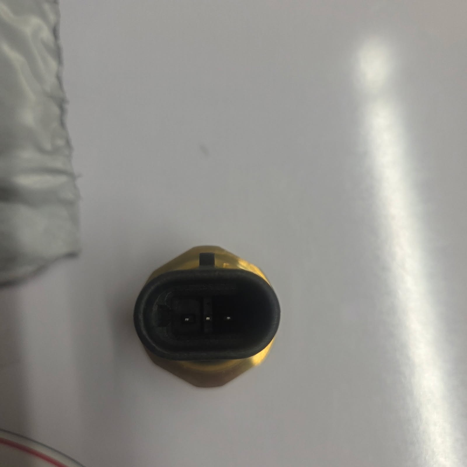 Genuine OEM Cummins Oil Pressure Sensor- P/N 4921487