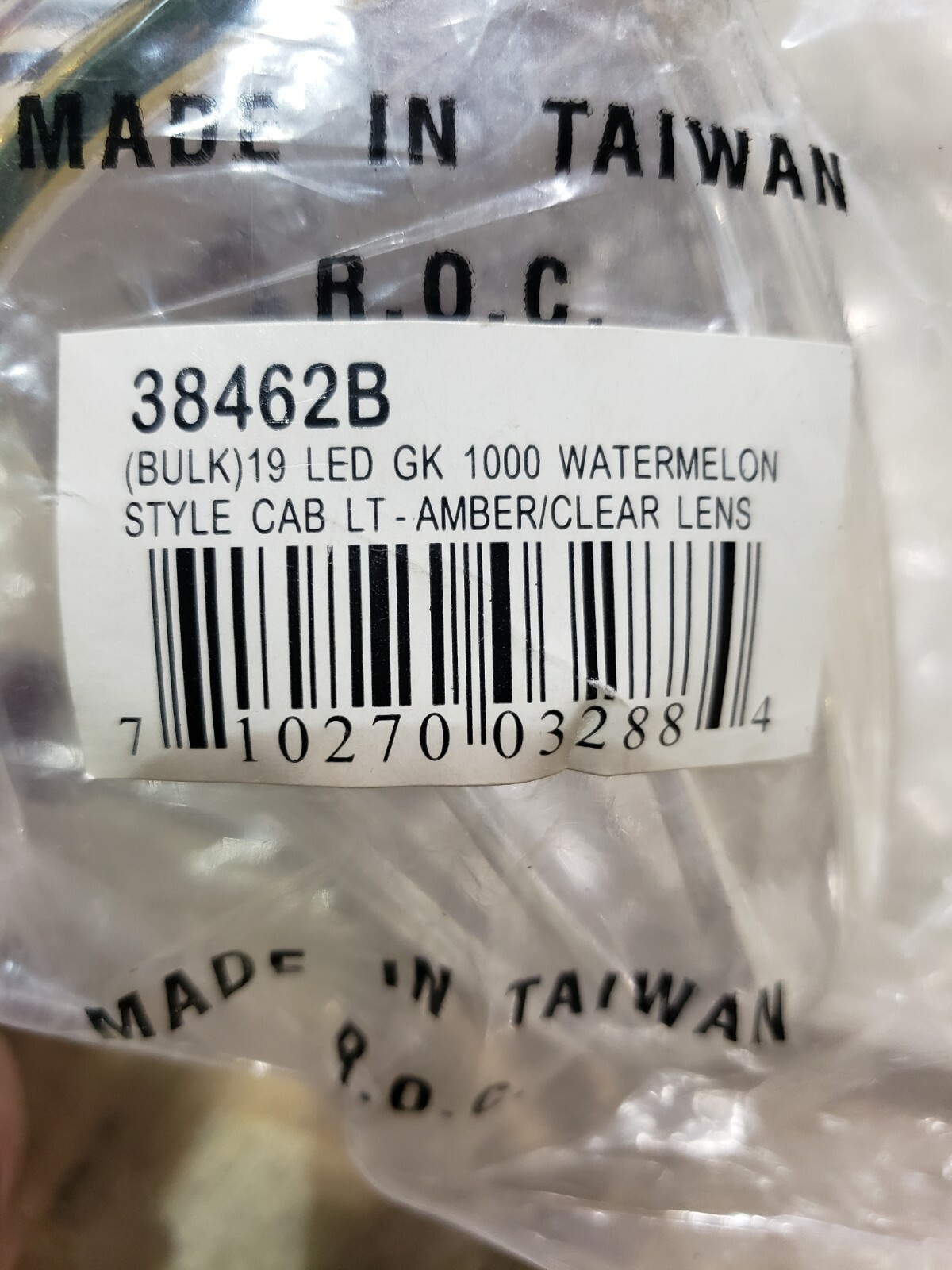 United Pacific 38462B Watermelon Grakon 1000 Cab -19 Amber LED