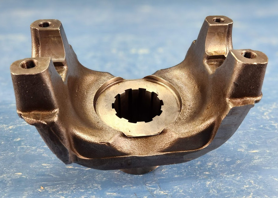 CDT-1810-4-2131-1-DVL Driveline End Yoke Replaces 6.5-4-2131-1